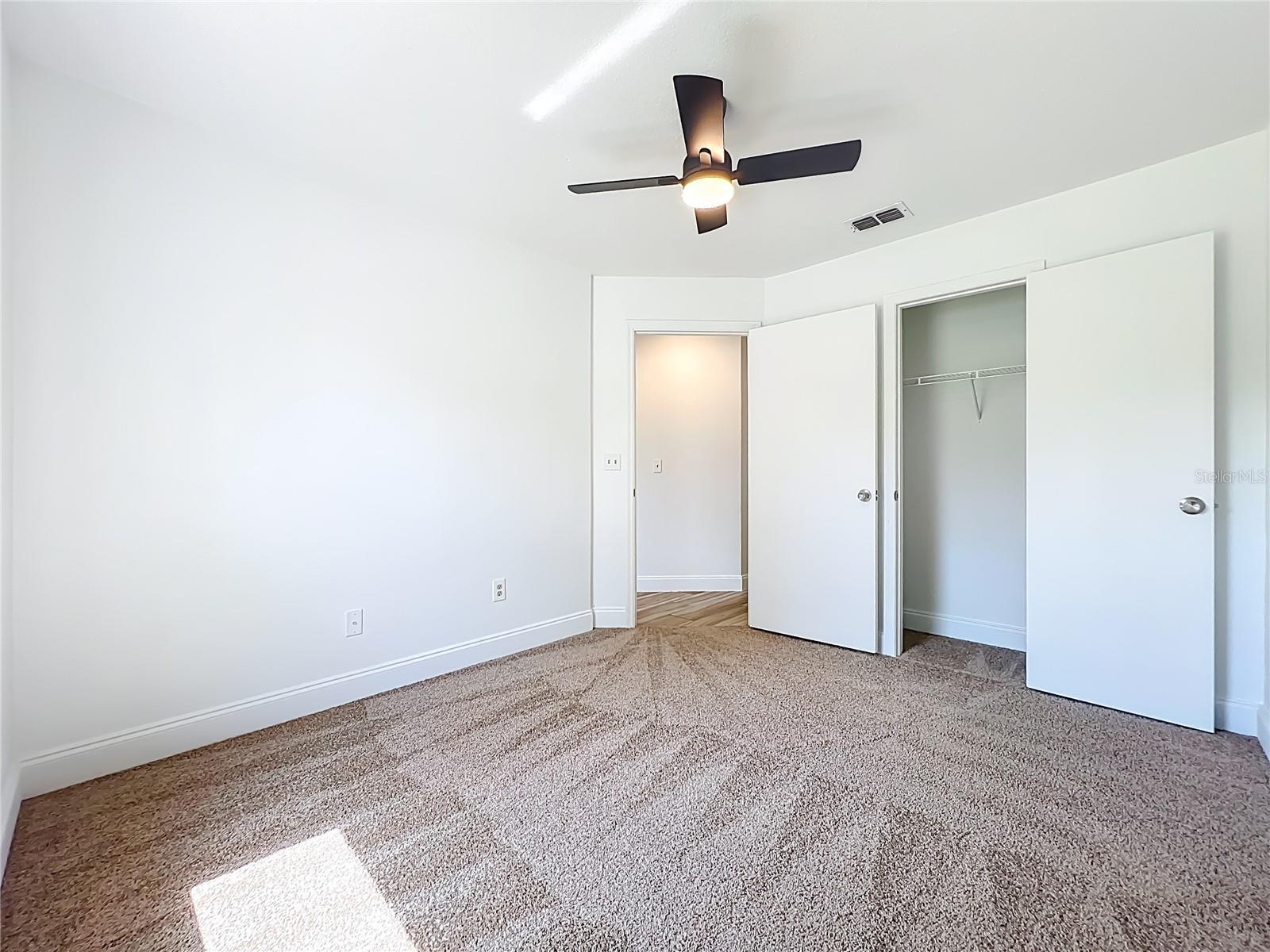 Image 42 of 53 For 637 Starstone Drive