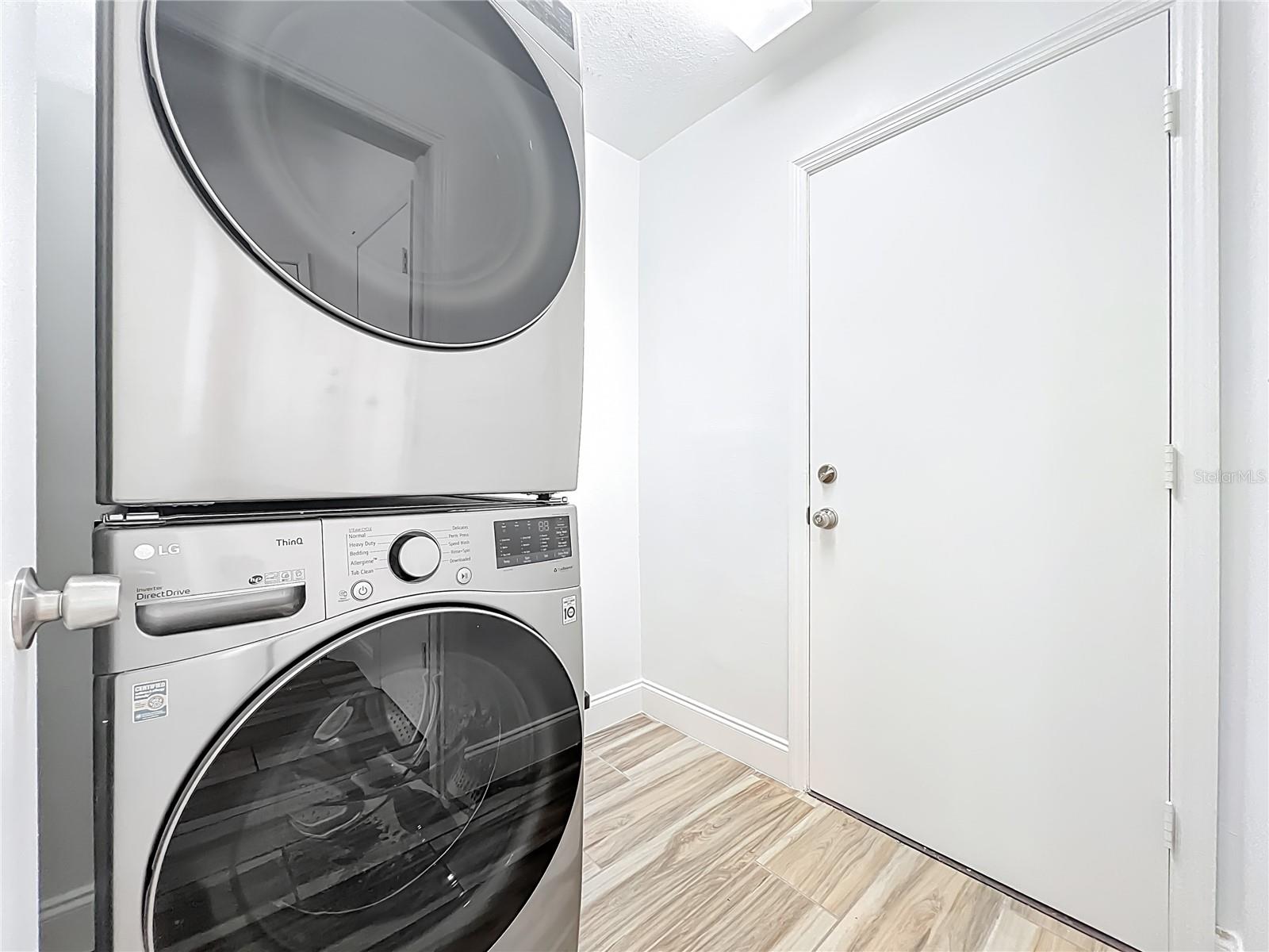 Image 44 of 53 For 637 Starstone Drive