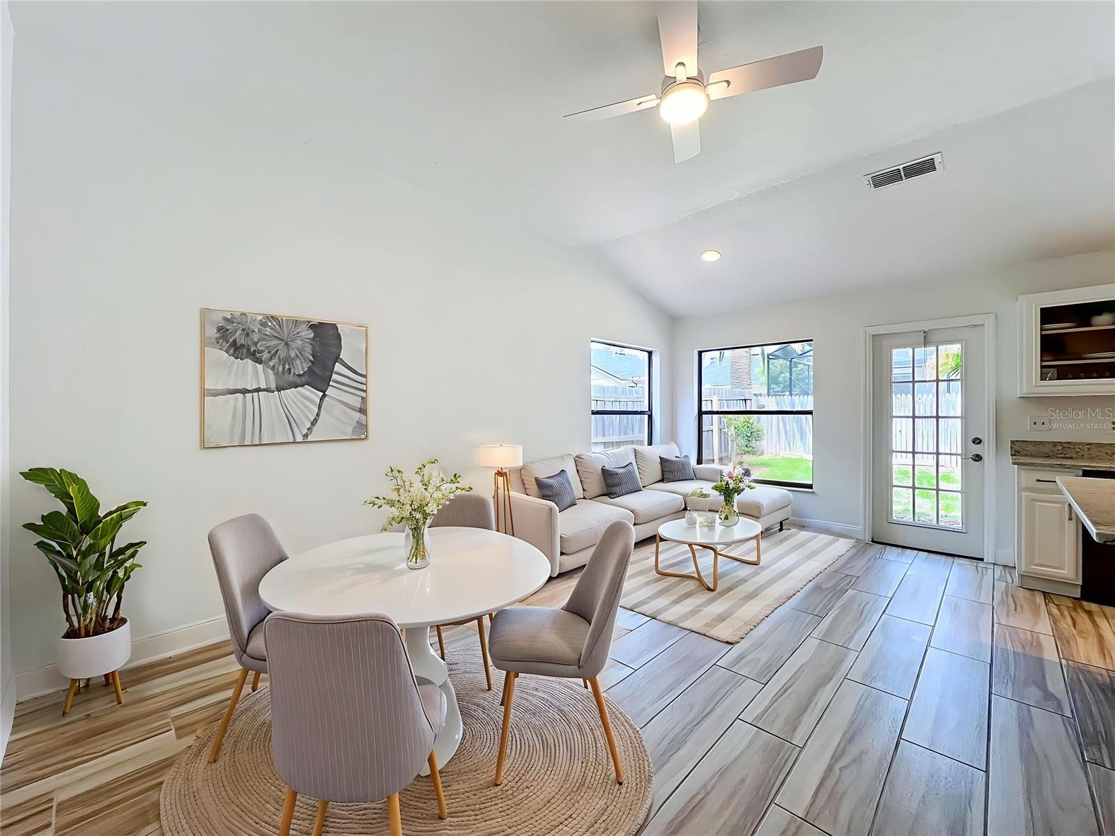 Image 5 of 53 For 637 Starstone Drive