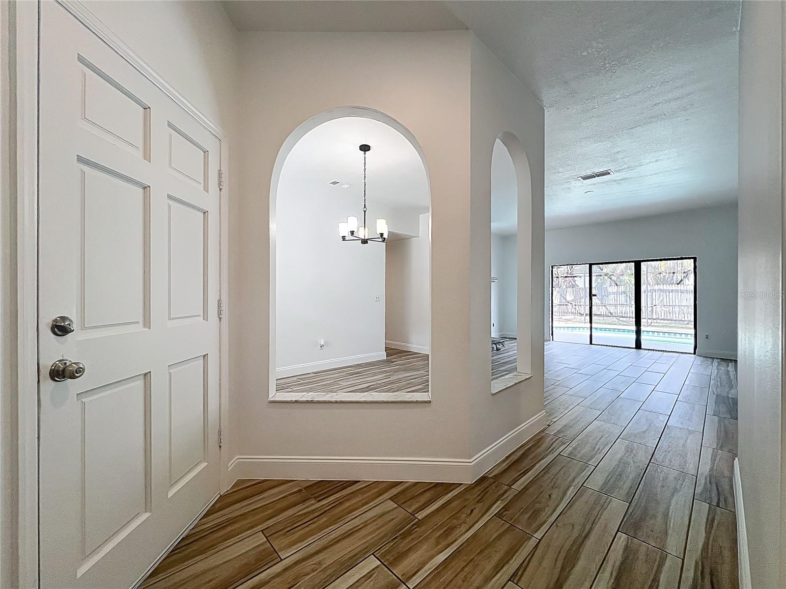 Image 8 of 53 For 637 Starstone Drive