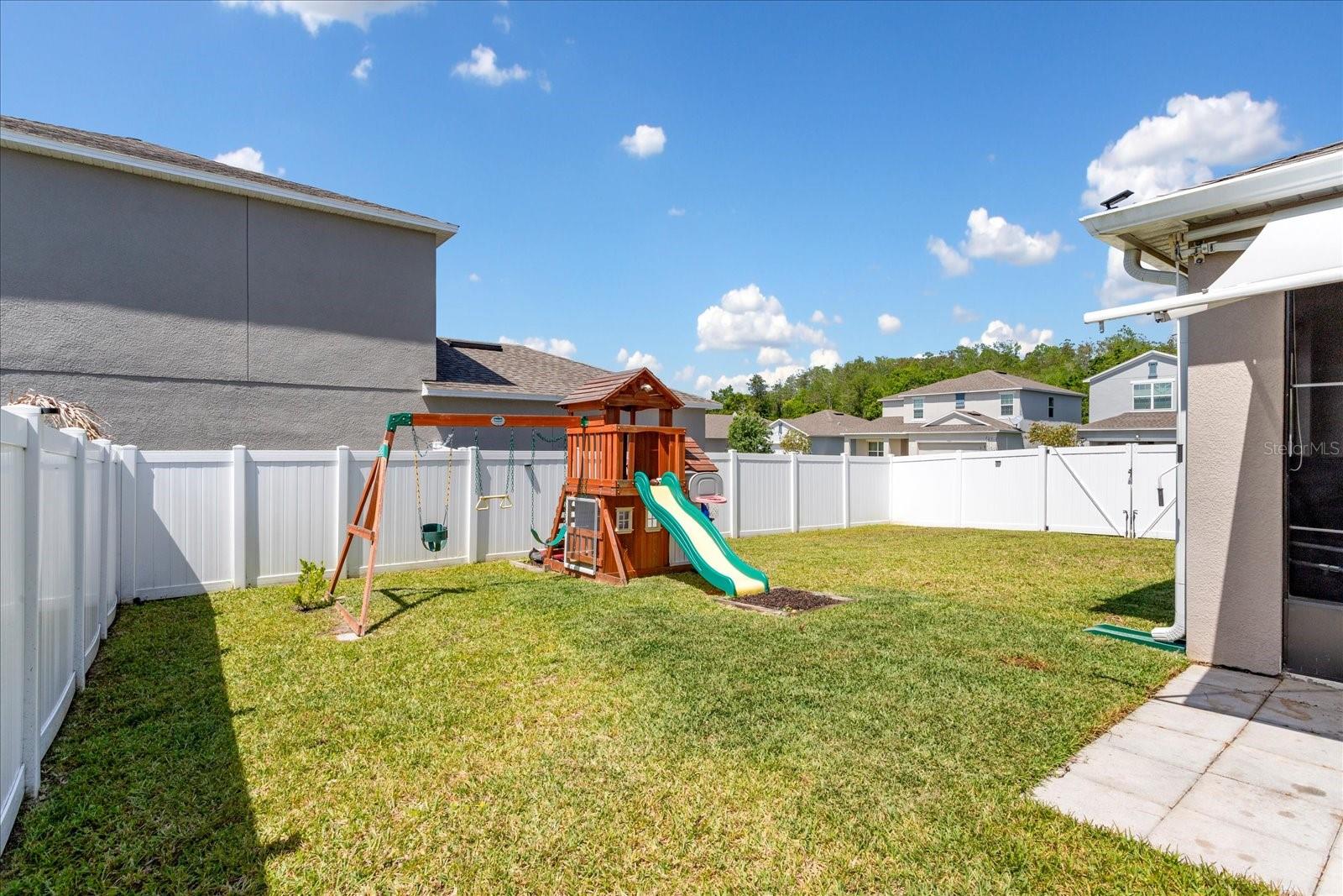 Image 26 of 28 For 397 White Heron Way