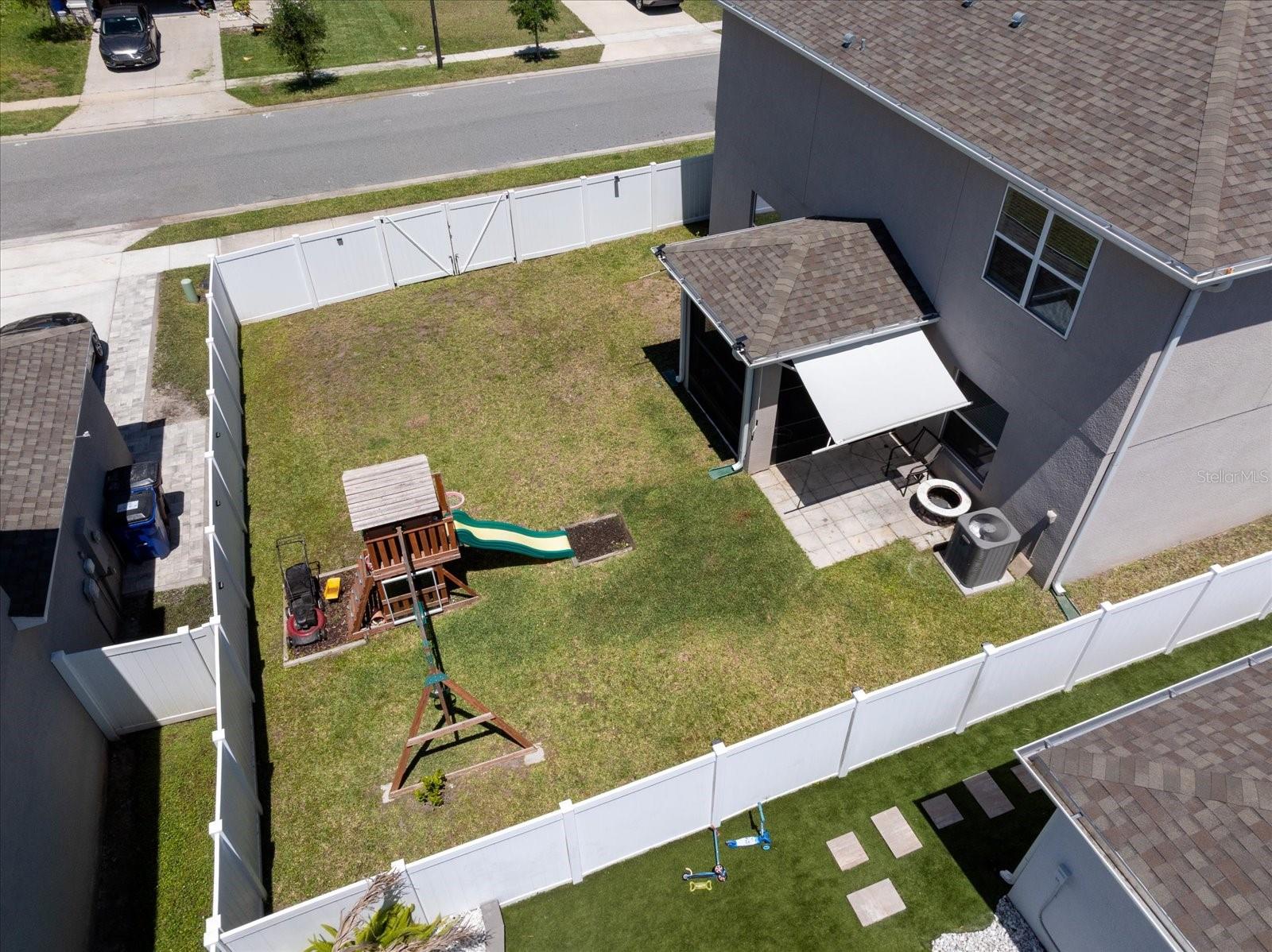 Image 27 of 28 For 397 White Heron Way