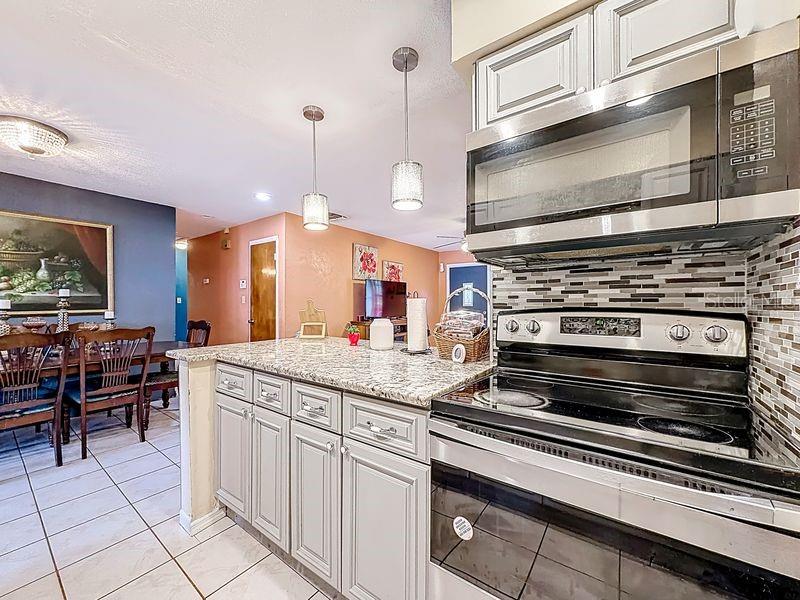 Image 13 of 35 For 6025 Margie Court Court