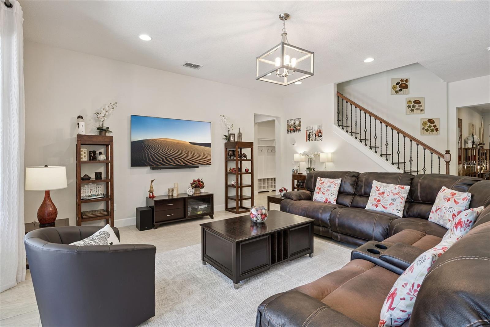 Image 13 of 51 For 9295 Royal Estates Boulevard