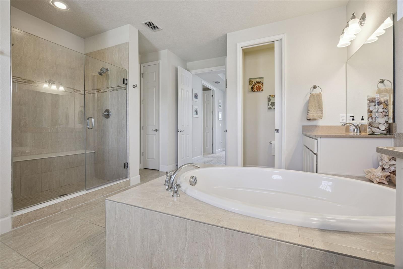 Image 29 of 51 For 9295 Royal Estates Boulevard