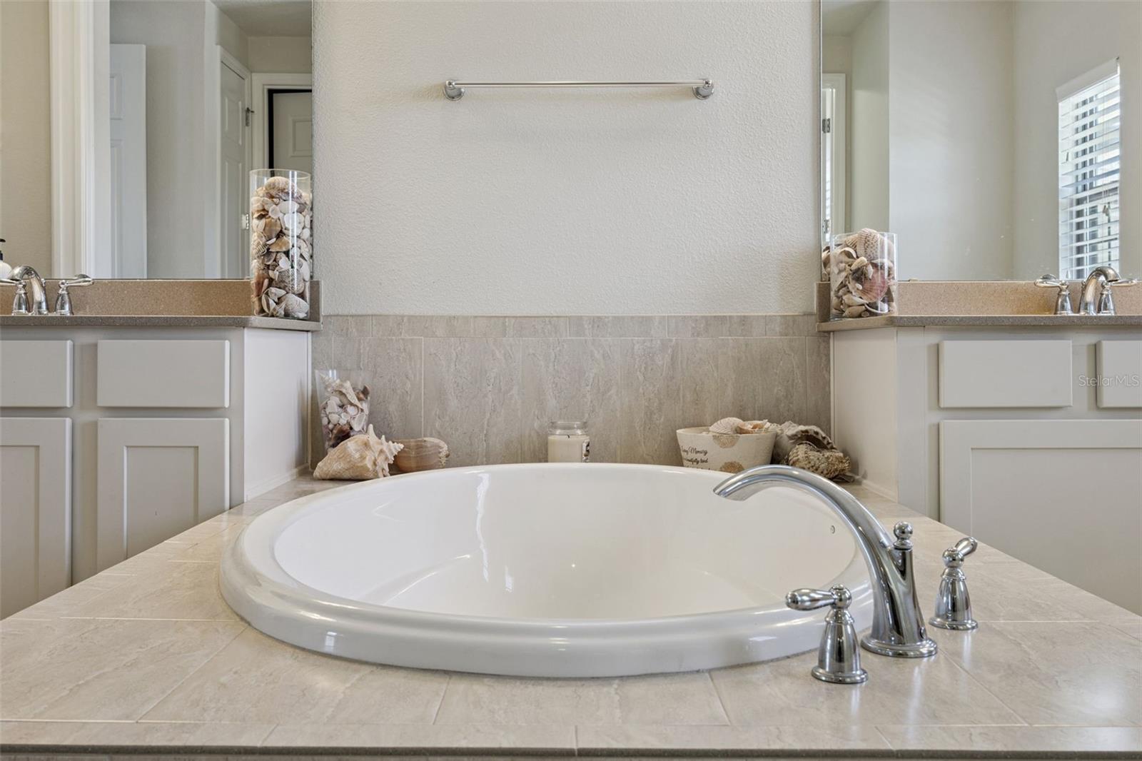 Image 30 of 51 For 9295 Royal Estates Boulevard