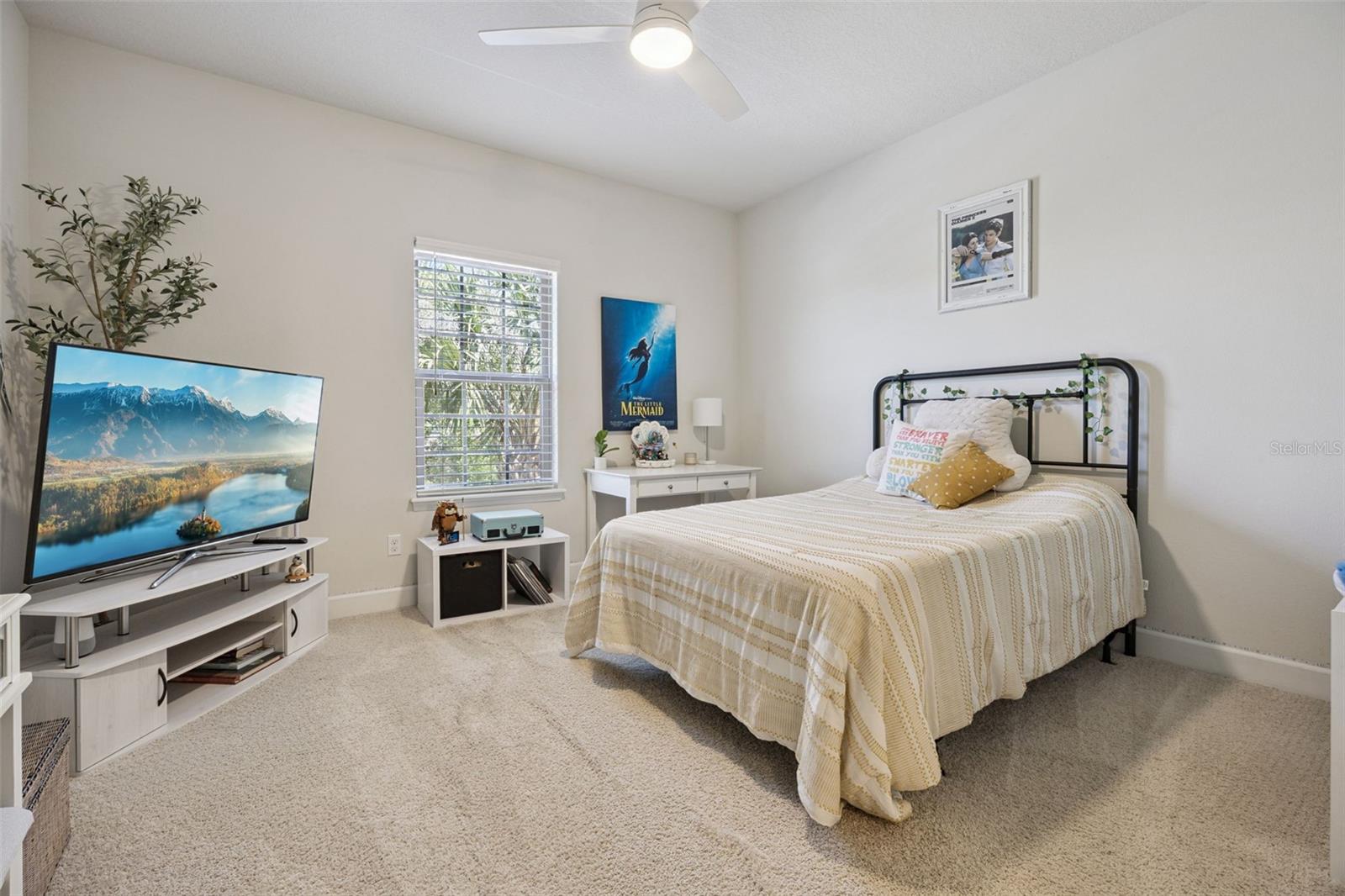 Image 38 of 51 For 9295 Royal Estates Boulevard