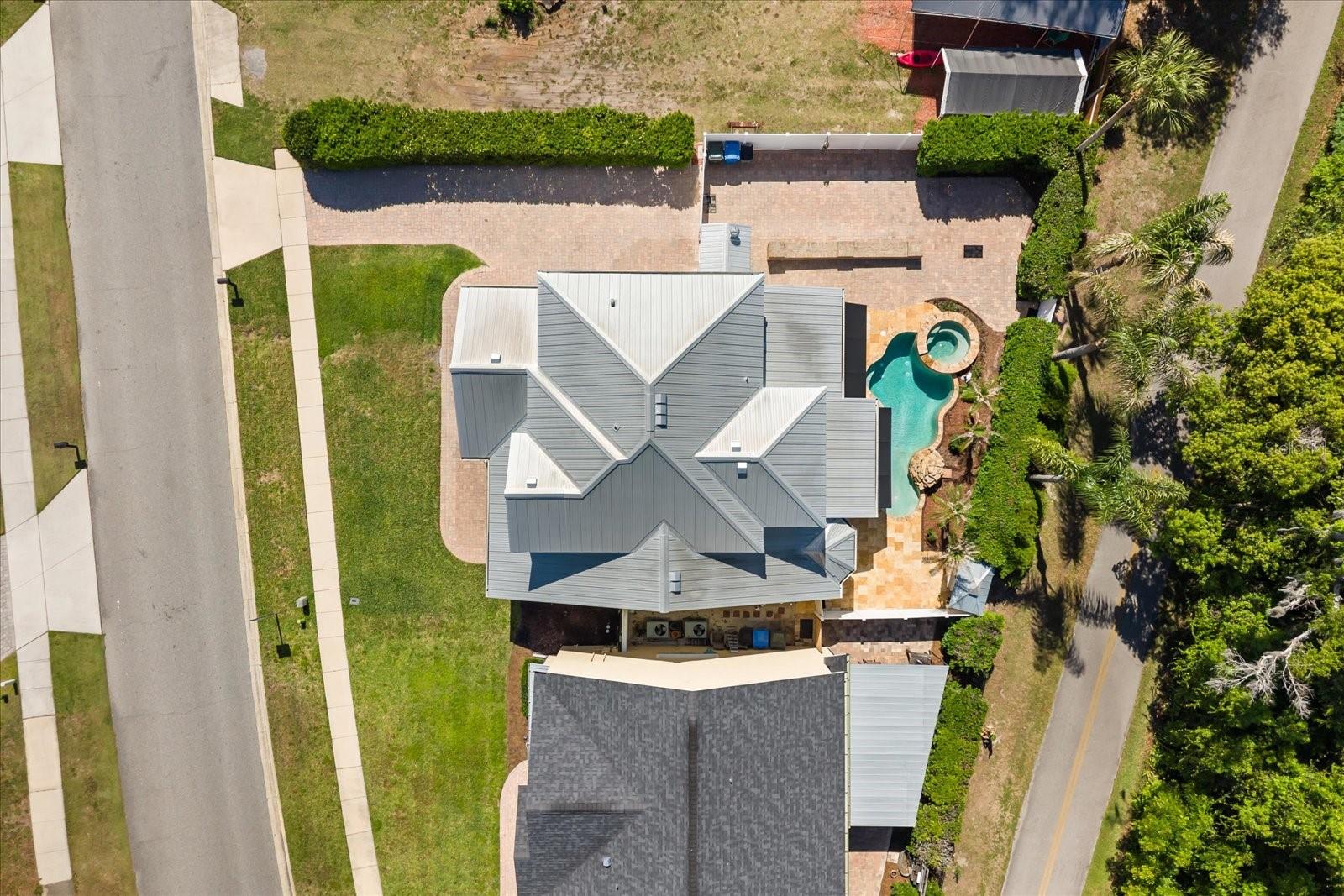 Image 2 of 36 For 200 Vine Street