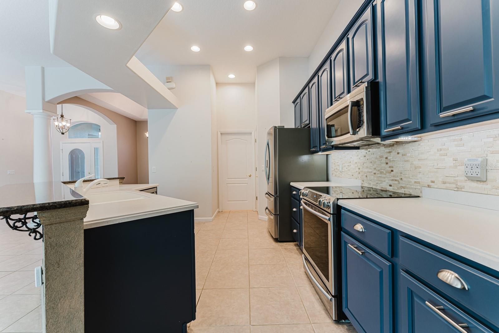 Image 13 of 39 For 3645 Rochelle Lane