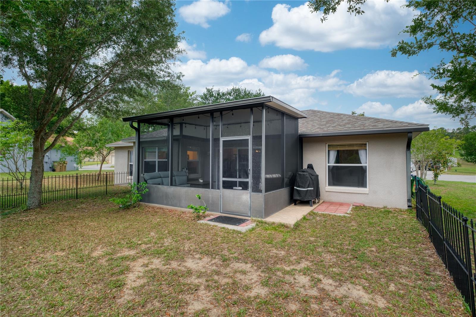 Image 30 of 36 For 11736 Chapelle Court