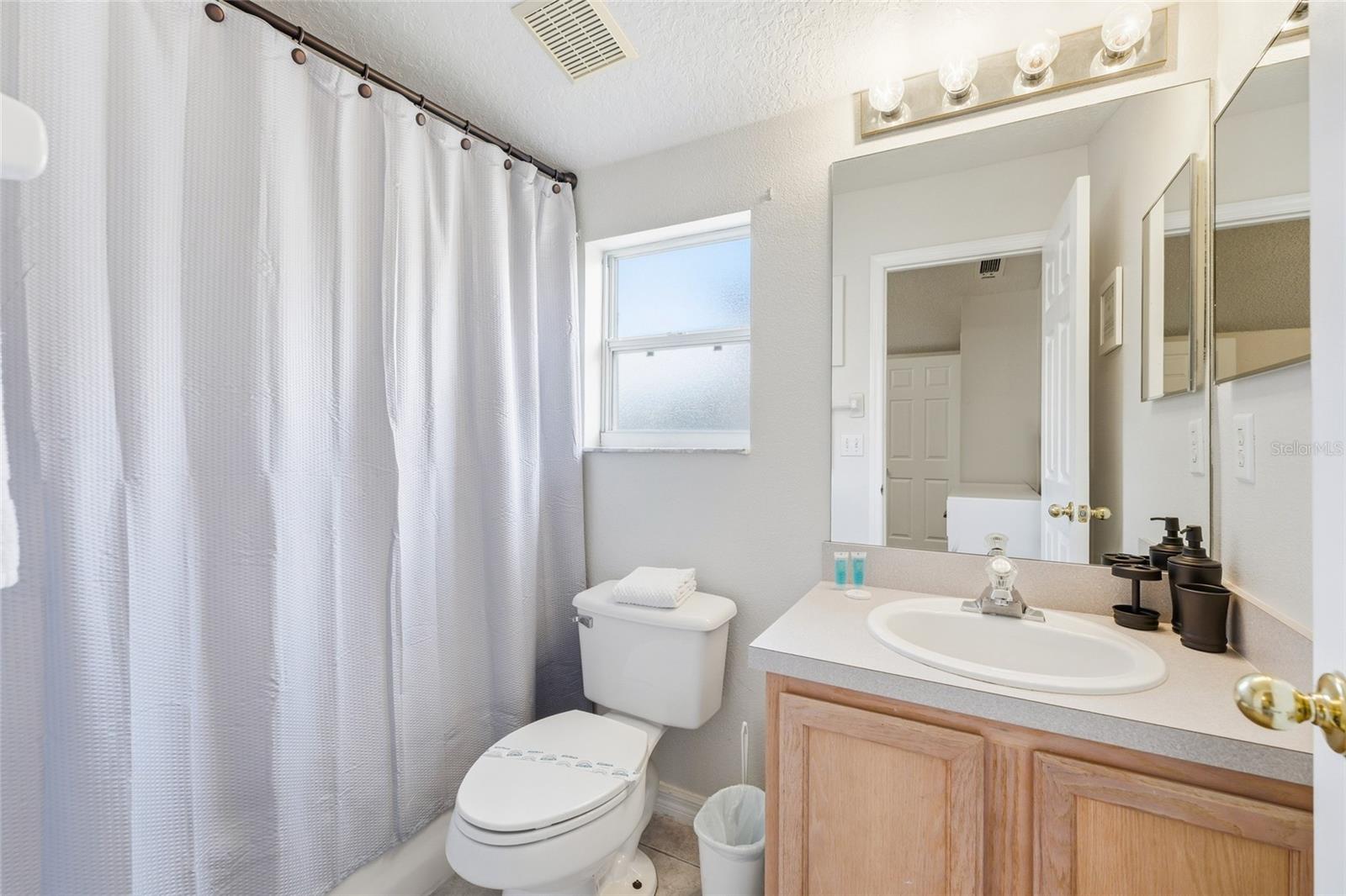 Image 30 of 63 For 8426 Secret Key Cove