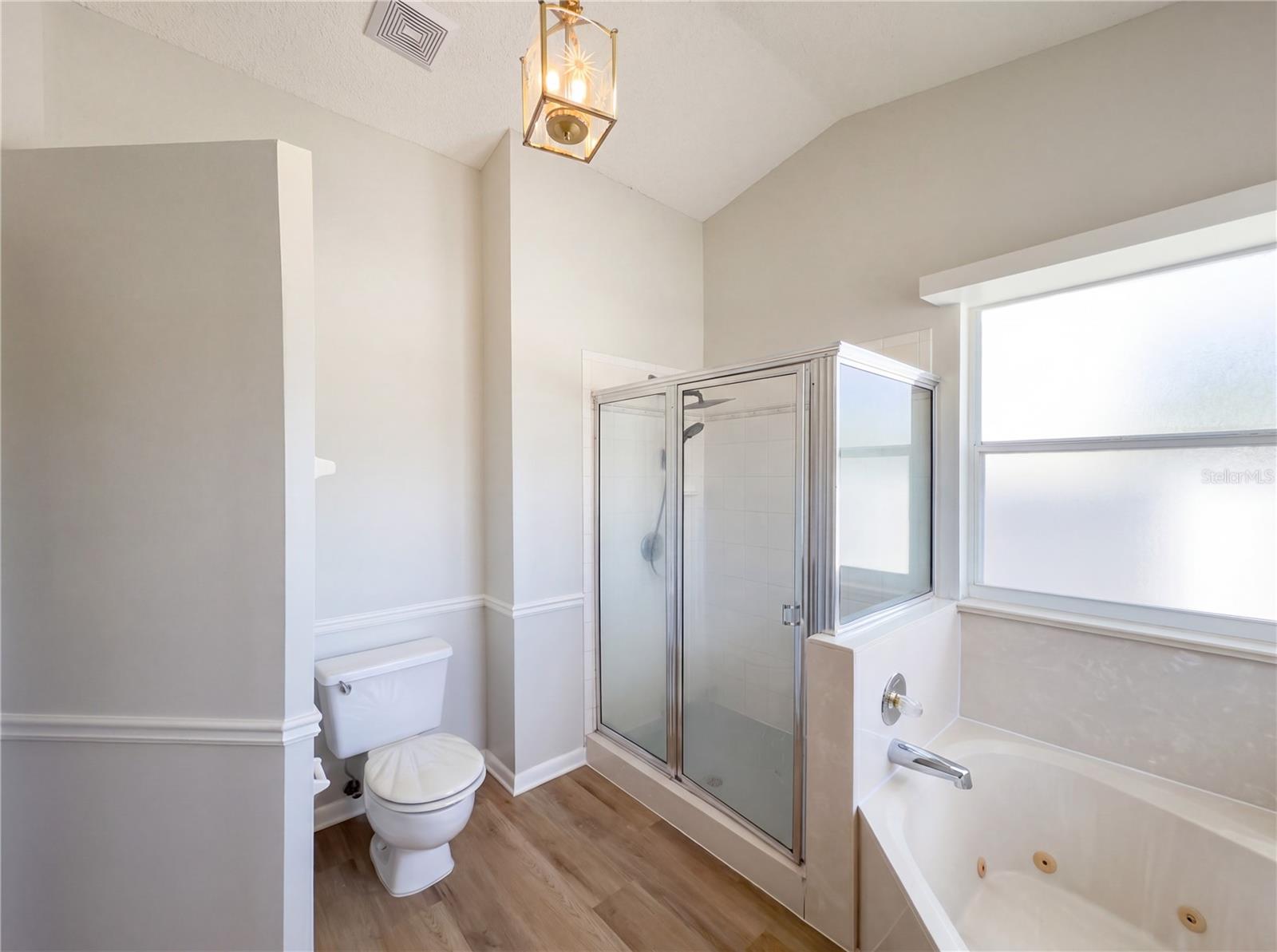 Image 18 of 21 For 2051 Elkcam Boulevard