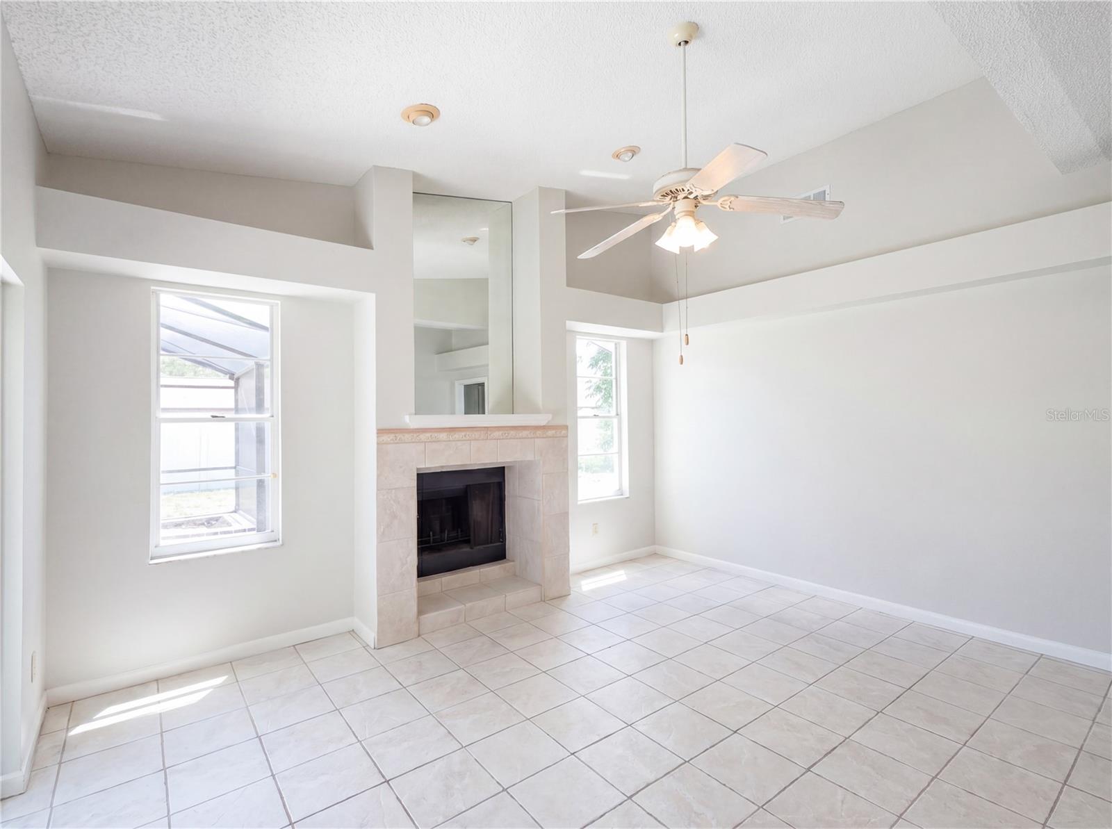 Image 7 of 21 For 2051 Elkcam Boulevard