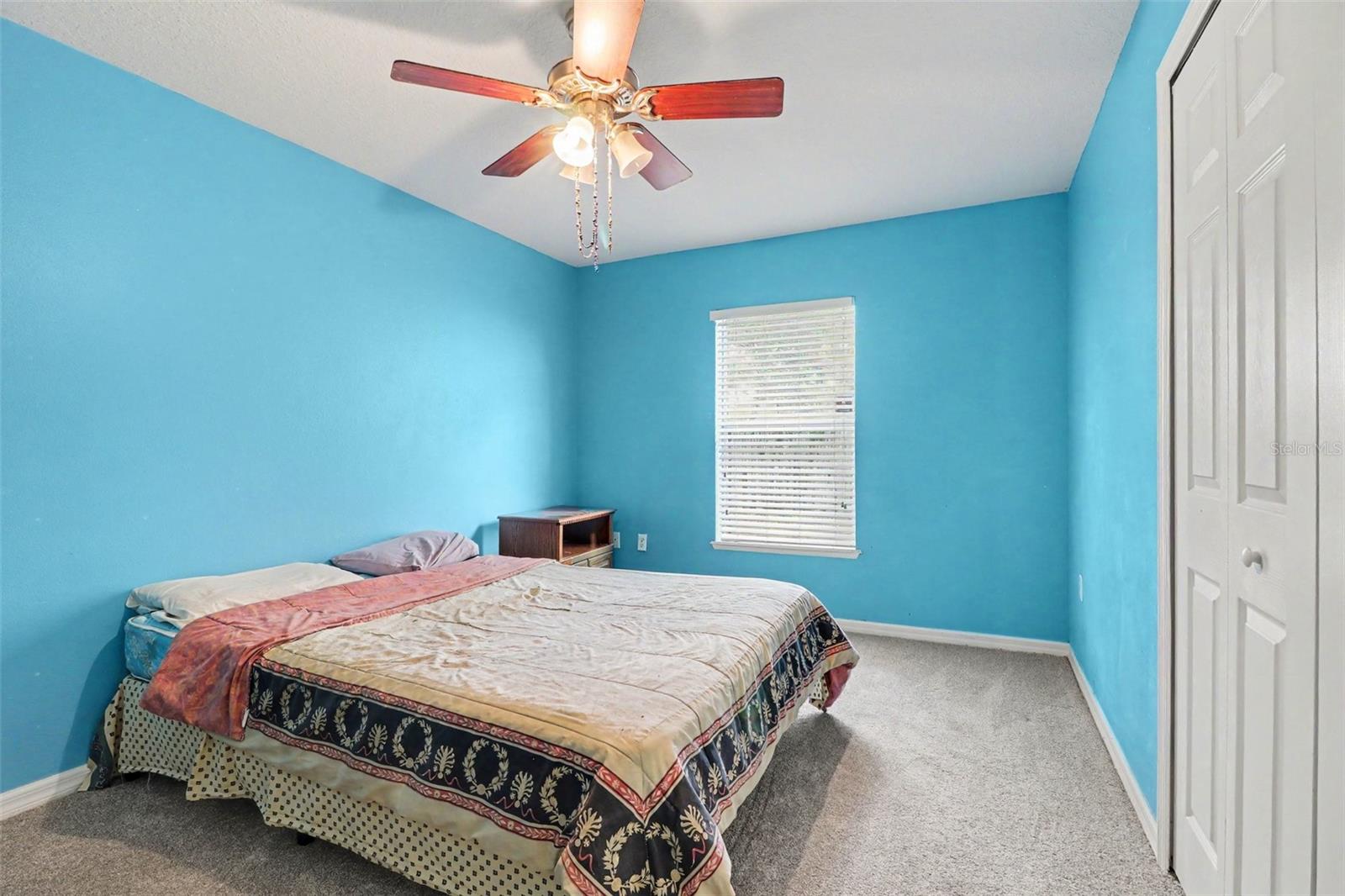 Image 18 of 31 For 100 Festive Court