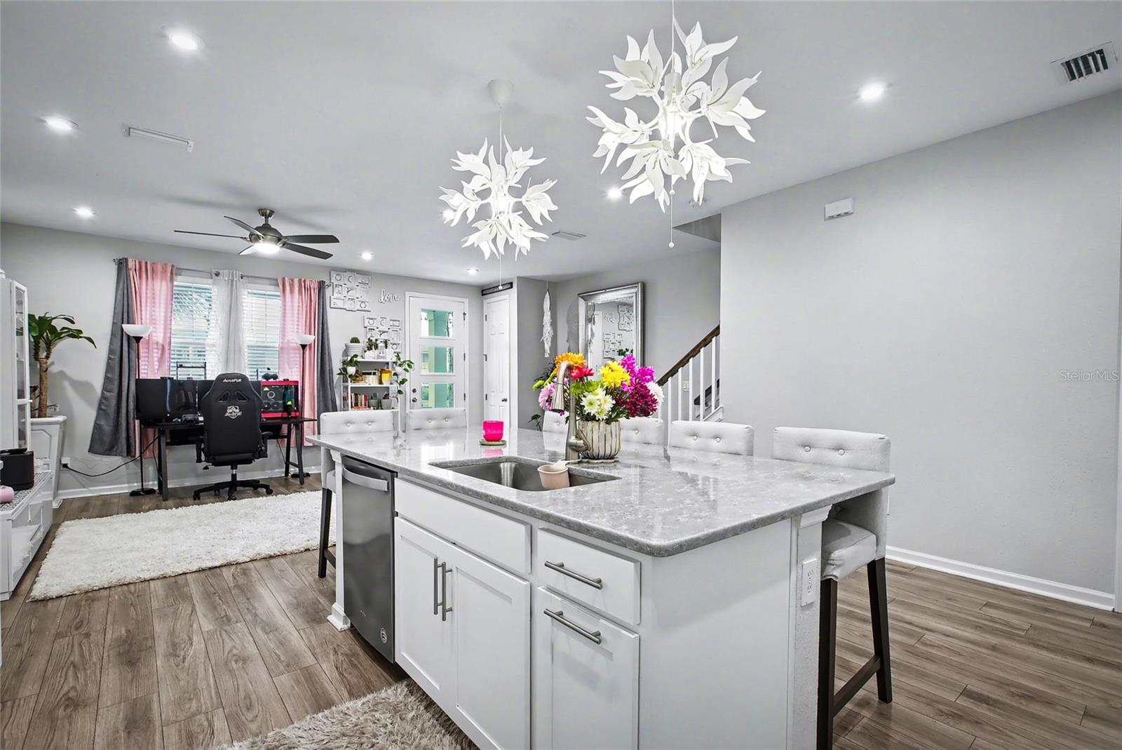 Image 11 of 30 For 3515 Headland Way