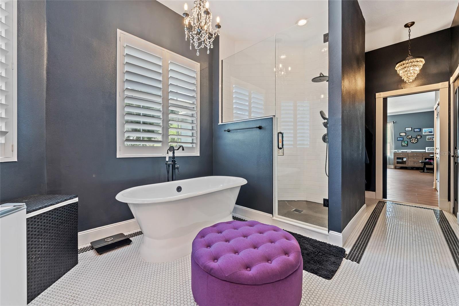 Image 21 of 48 For 11449 Lake Butler Boulevard