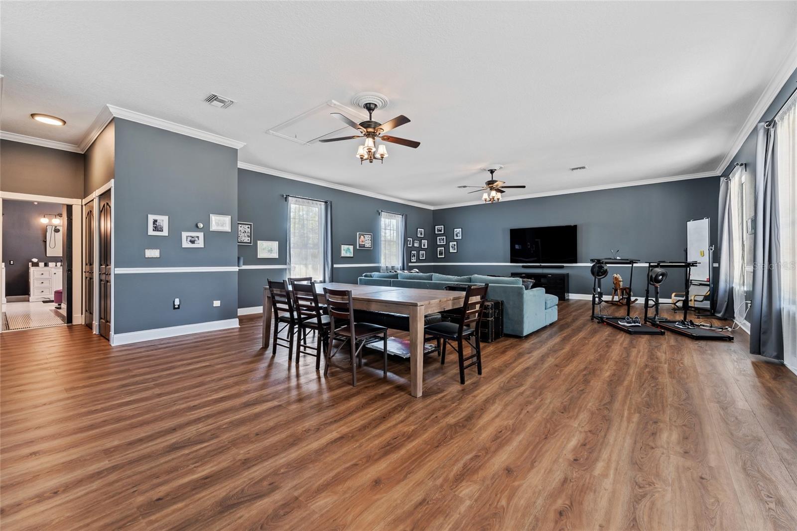 Image 25 of 48 For 11449 Lake Butler Boulevard