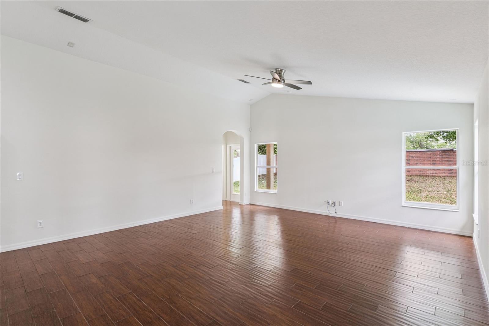 Image 10 of 43 For 2440 Holly Ridge Court