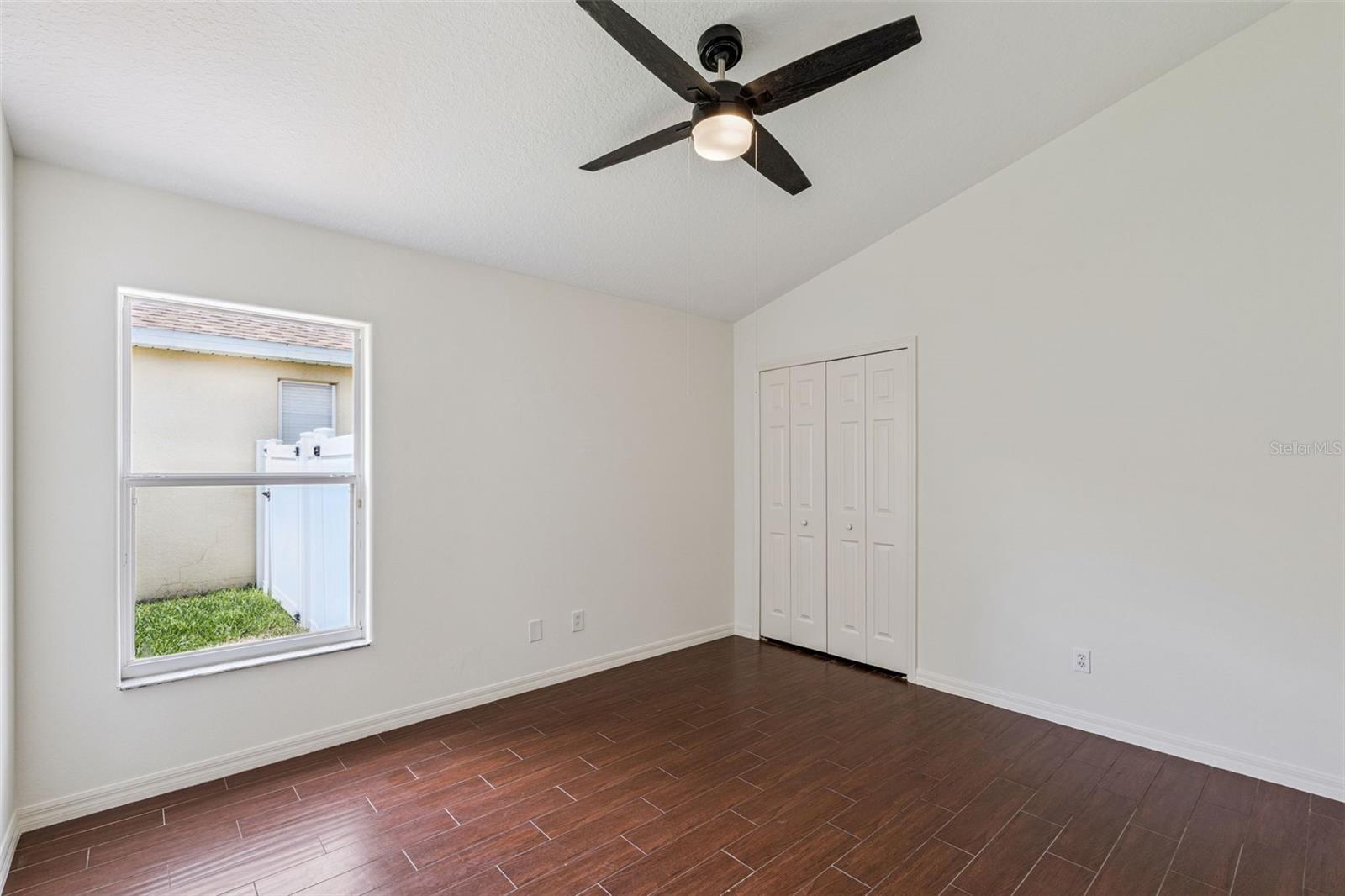 Image 16 of 43 For 2440 Holly Ridge Court