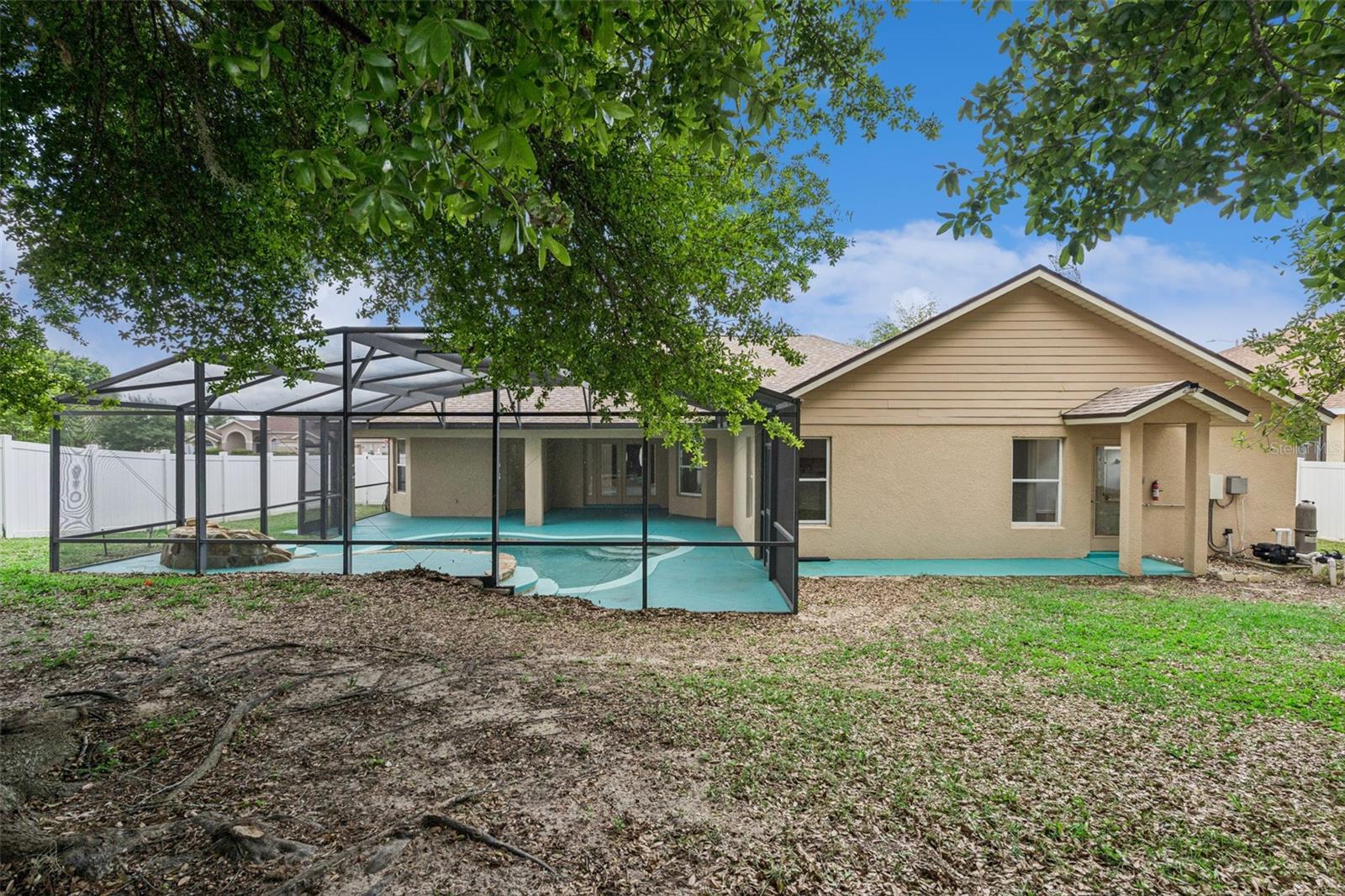 Image 2 of 43 For 2440 Holly Ridge Court