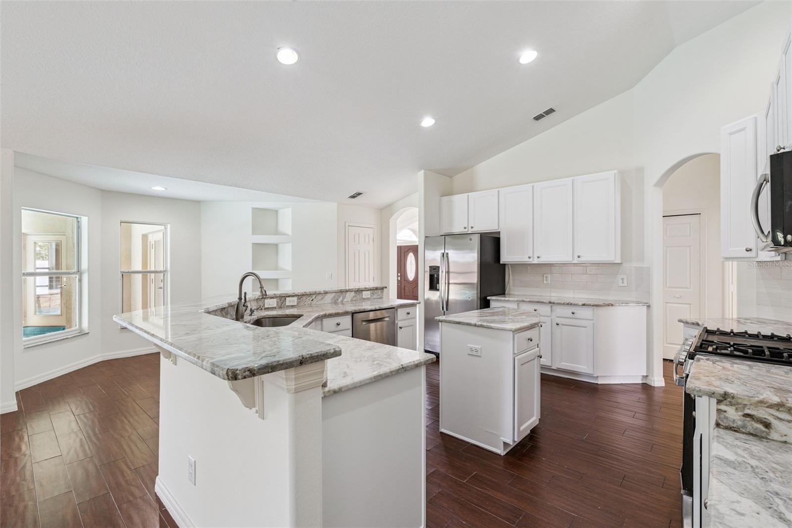 Image 31 of 43 For 2440 Holly Ridge Court