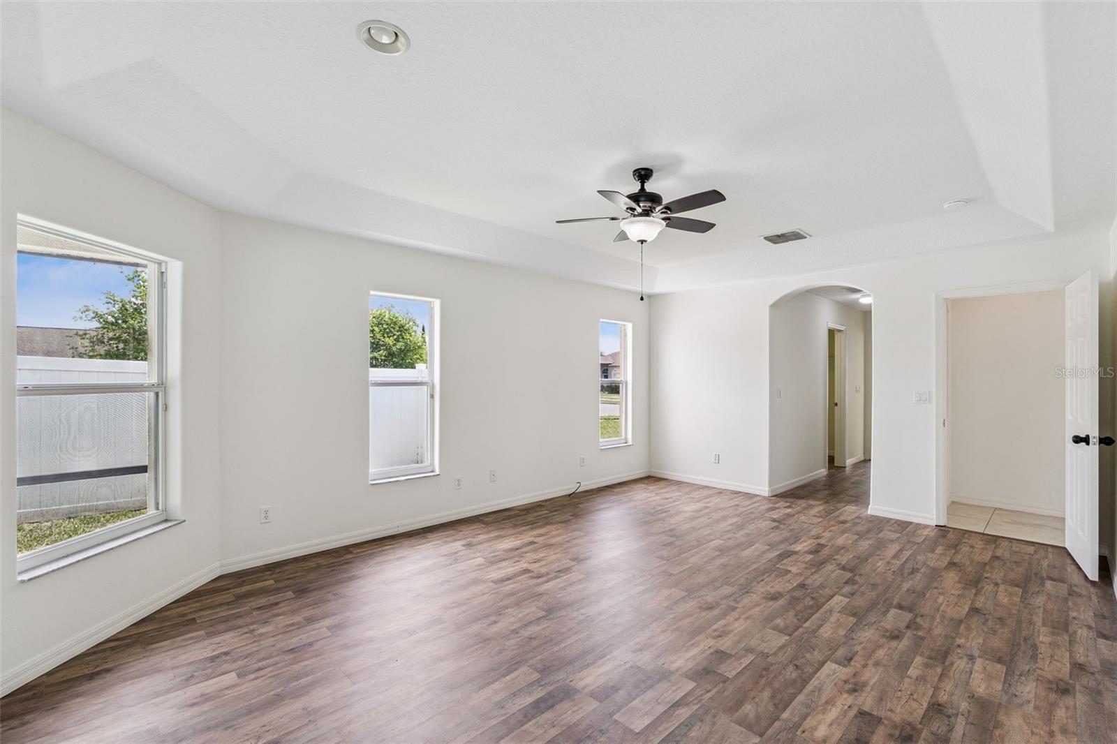 Image 33 of 43 For 2440 Holly Ridge Court