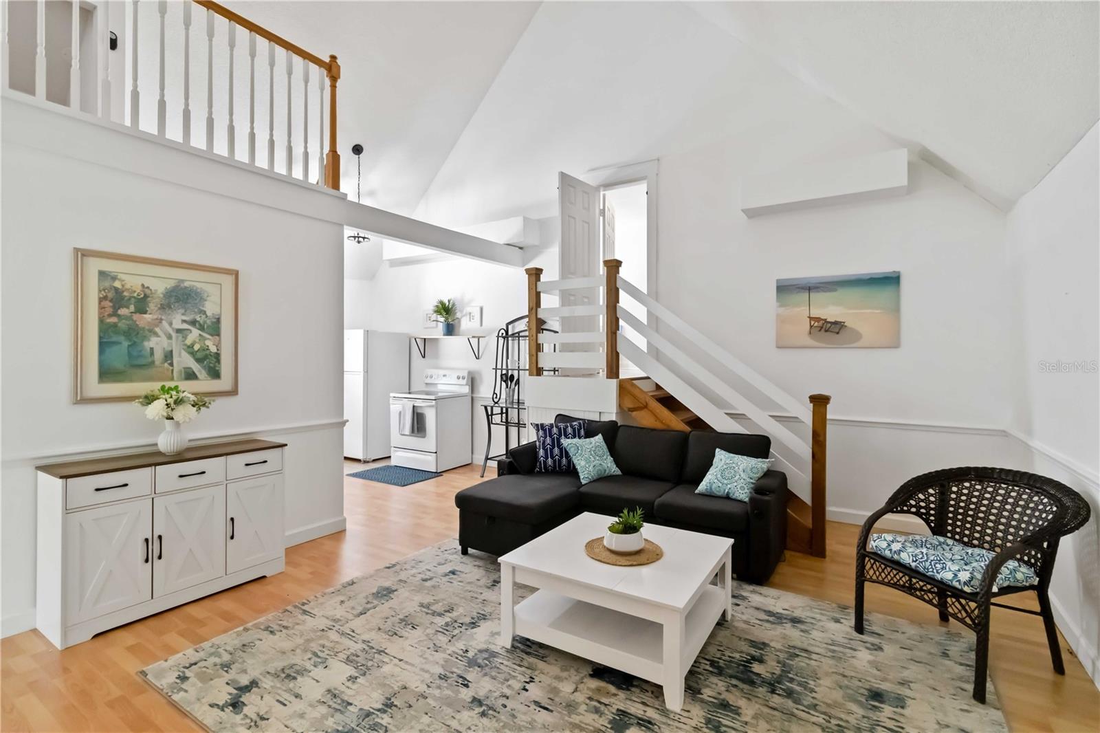 Image 18 of 41 For 7447 Hawkins Road