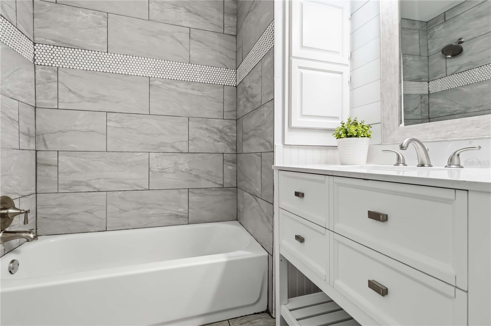 Image 35 of 41 For 7447 Hawkins Road