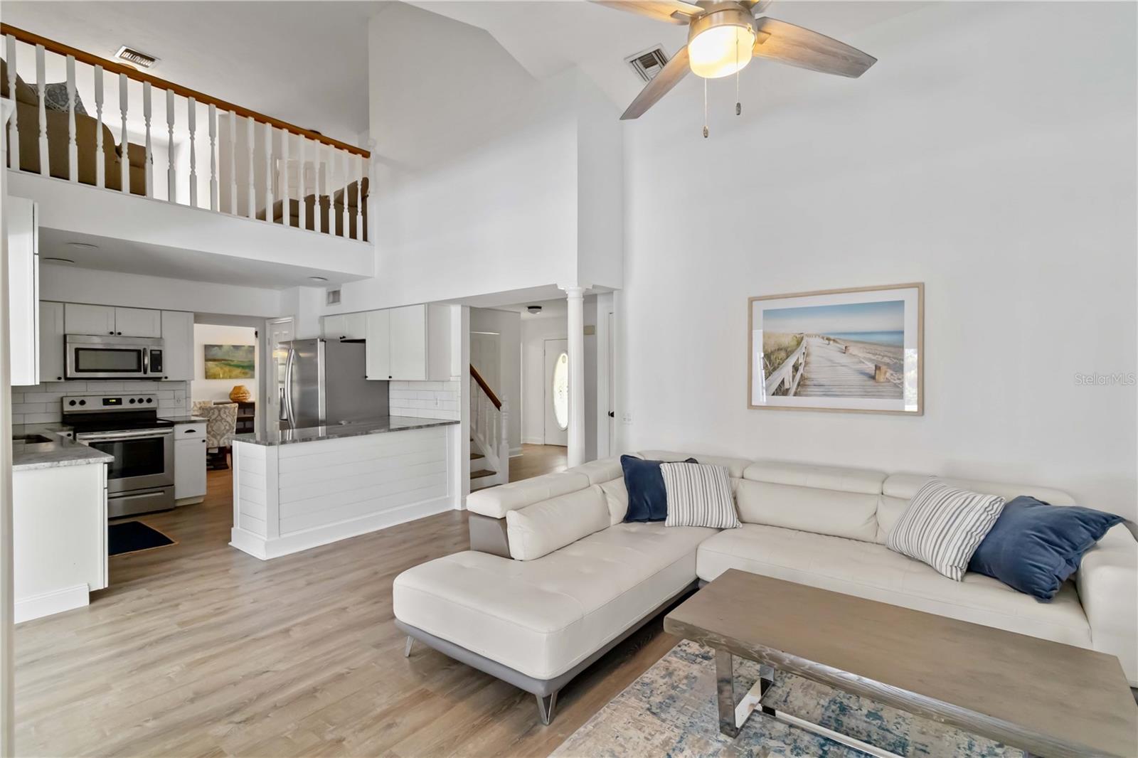 Image 6 of 41 For 7447 Hawkins Road