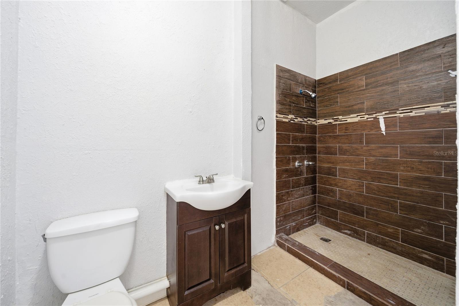 Image 20 of 33 For 4988 Clarcona Ocoee Road