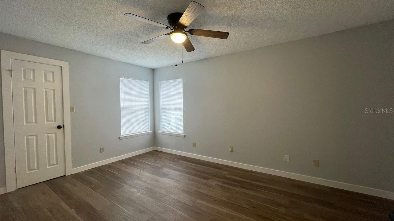 Image 12 of 28 For 4225 Thornbriar Lane 201