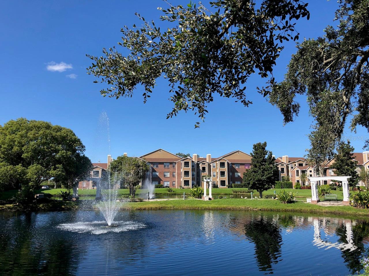 Image 21 of 28 For 4225 Thornbriar Lane 201