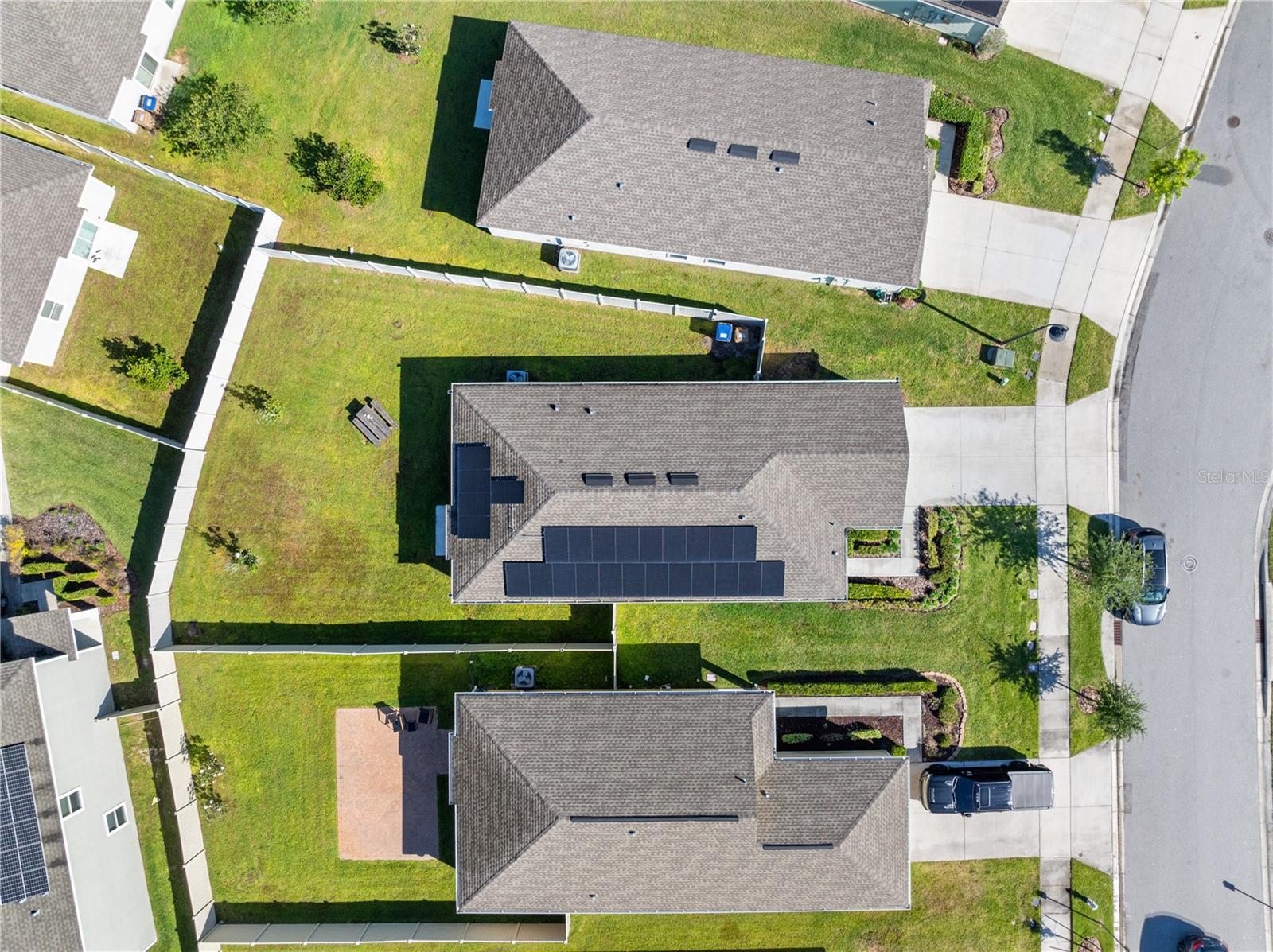 Listing photo id 32 for 1988 Traverse Way