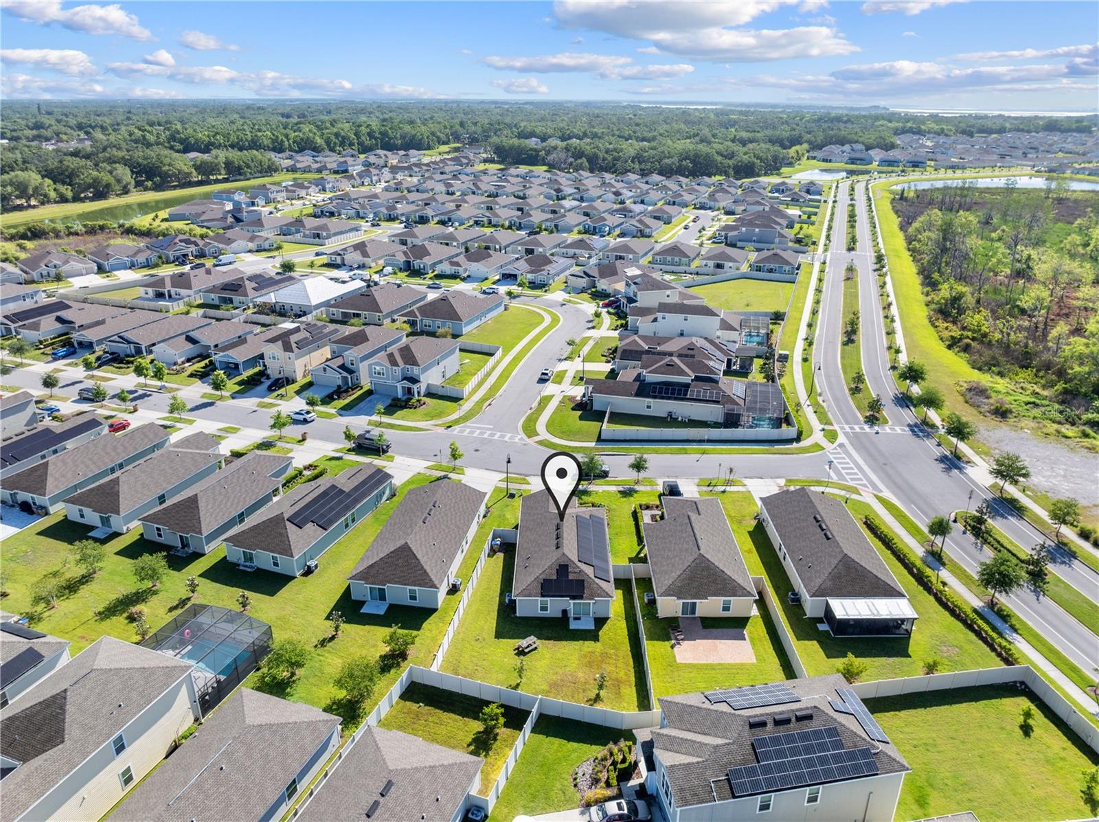 Listing photo id 37 for 1988 Traverse Way