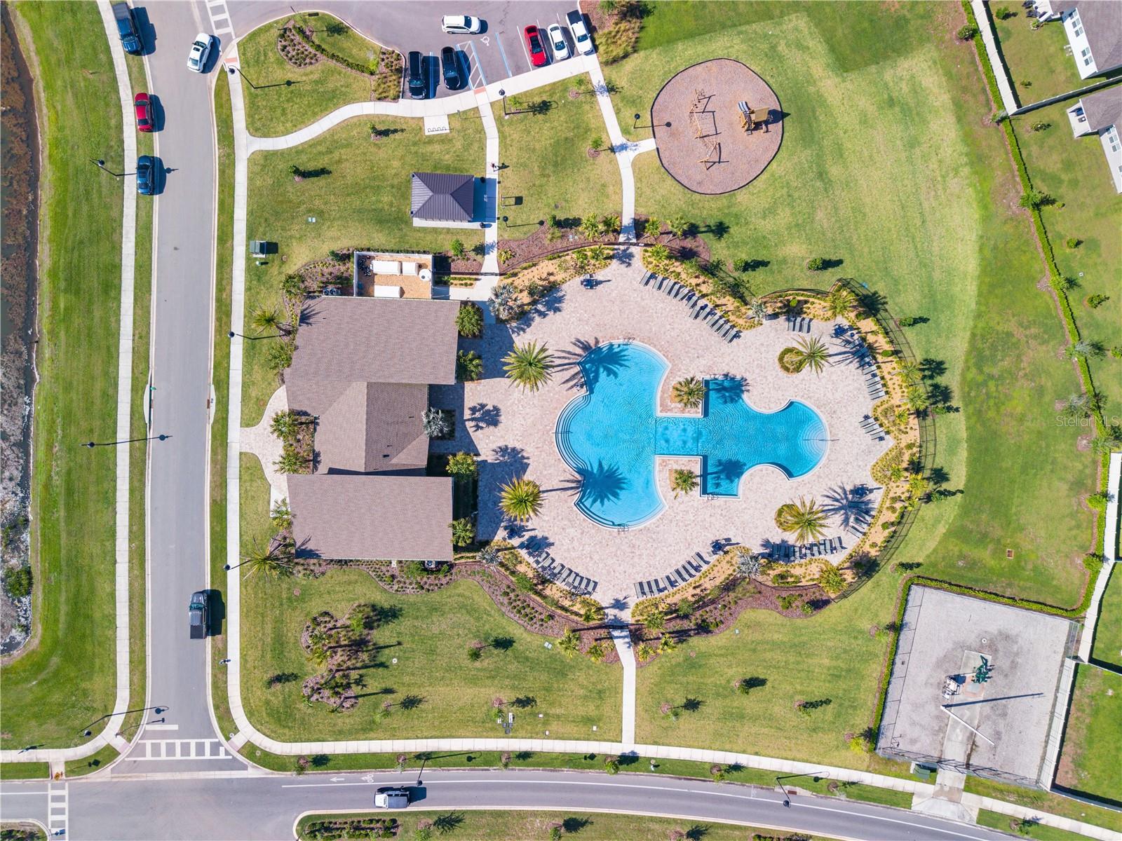 Listing photo id 48 for 1988 Traverse Way