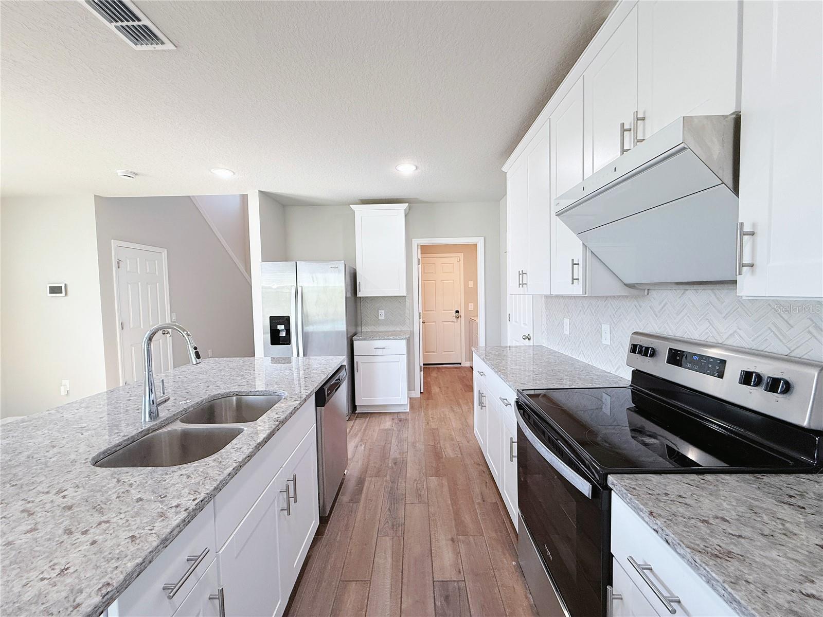 Image 4 of 22 For 17120 Cagan Crossings Boulevard