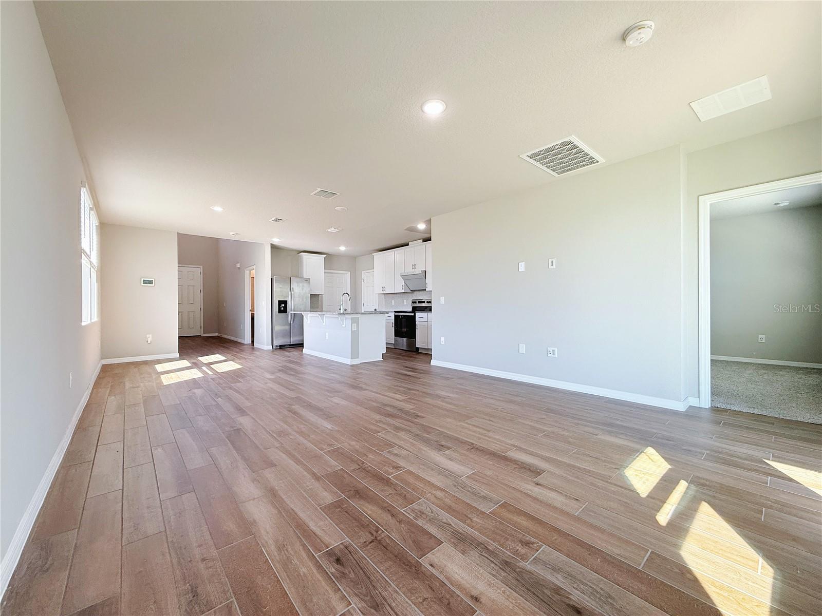 Image 5 of 22 For 17120 Cagan Crossings Boulevard