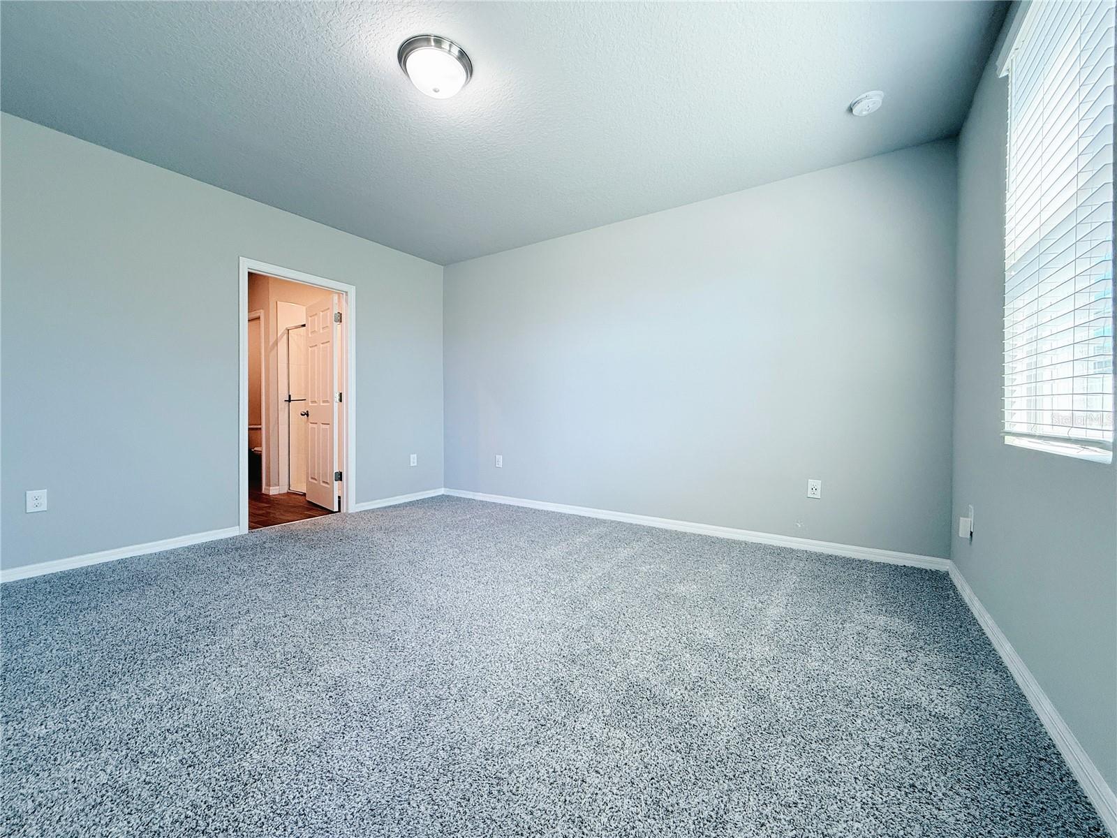 Image 7 of 22 For 17120 Cagan Crossings Boulevard