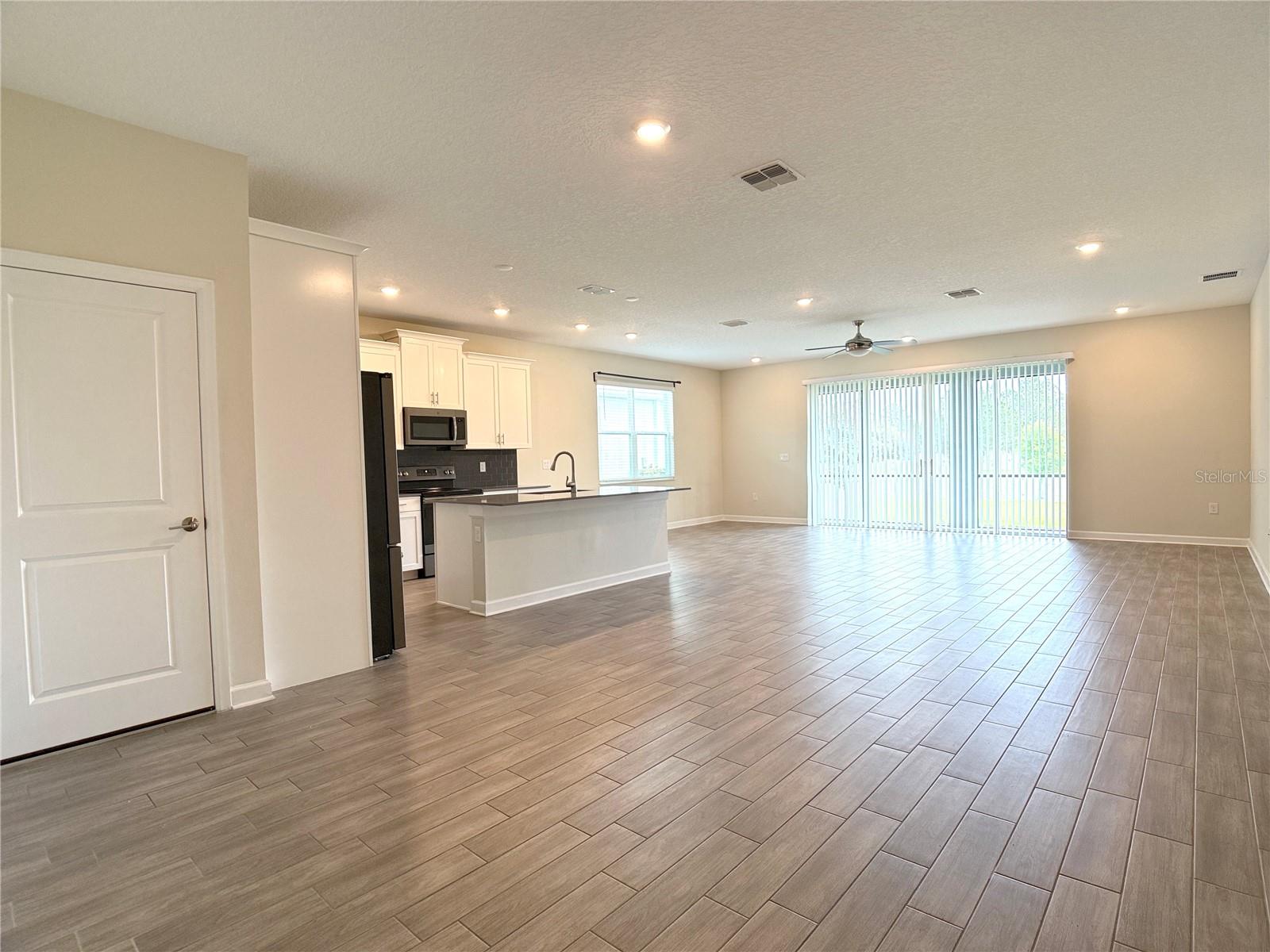 Image 10 of 69 For 2638 Camden Park Loop