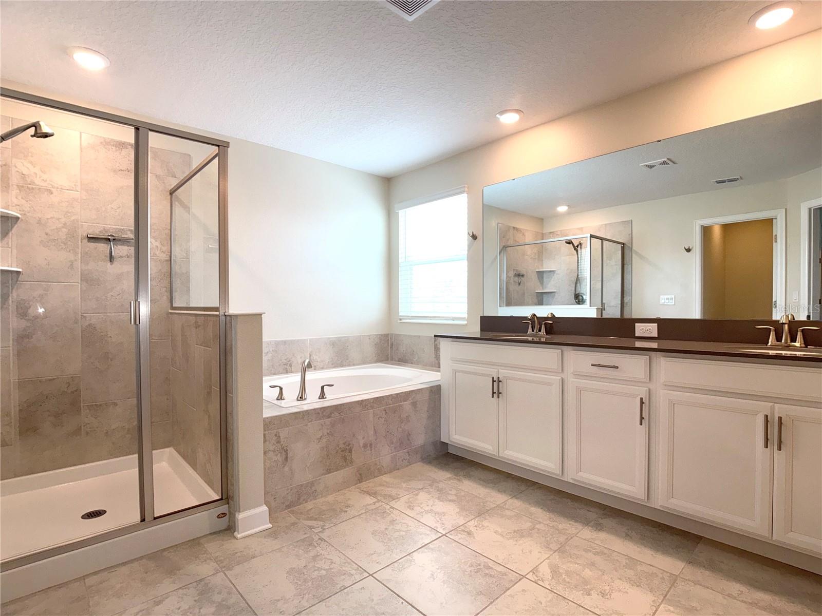 Image 22 of 69 For 2638 Camden Park Loop