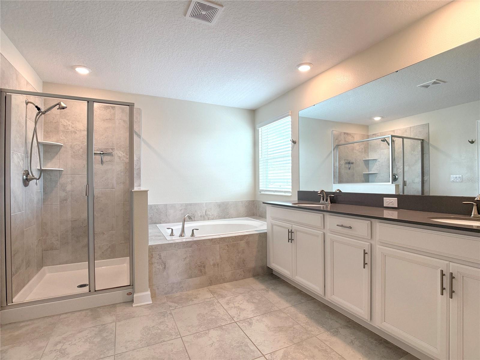 Image 23 of 69 For 2638 Camden Park Loop