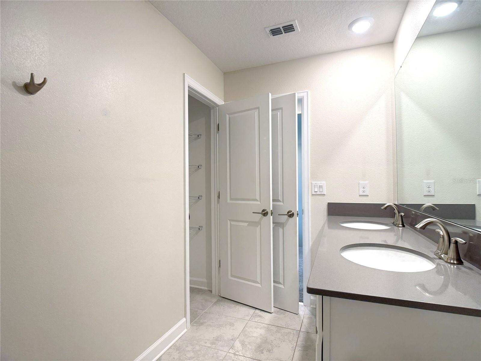 Image 34 of 69 For 2638 Camden Park Loop