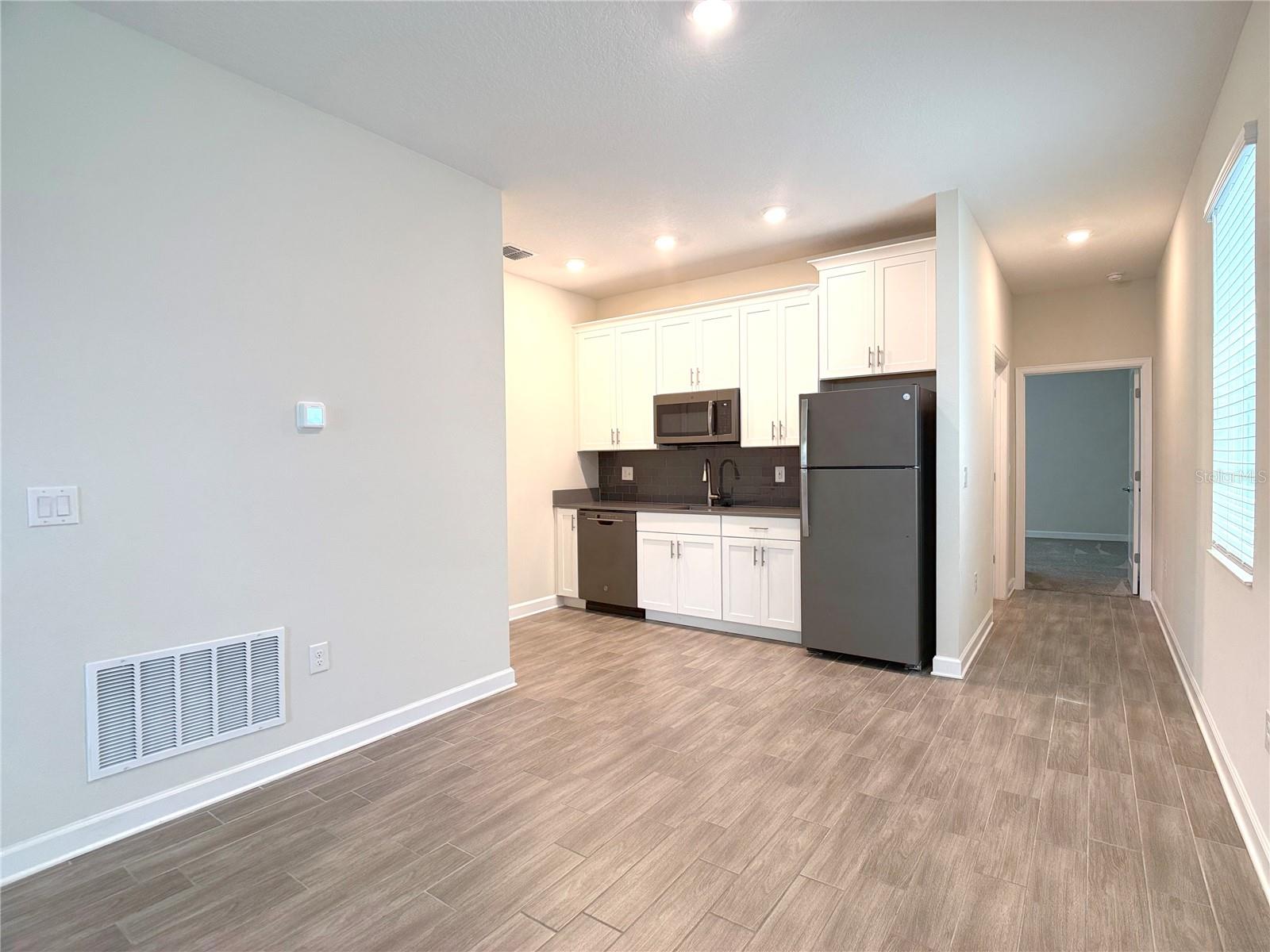 Image 46 of 69 For 2638 Camden Park Loop