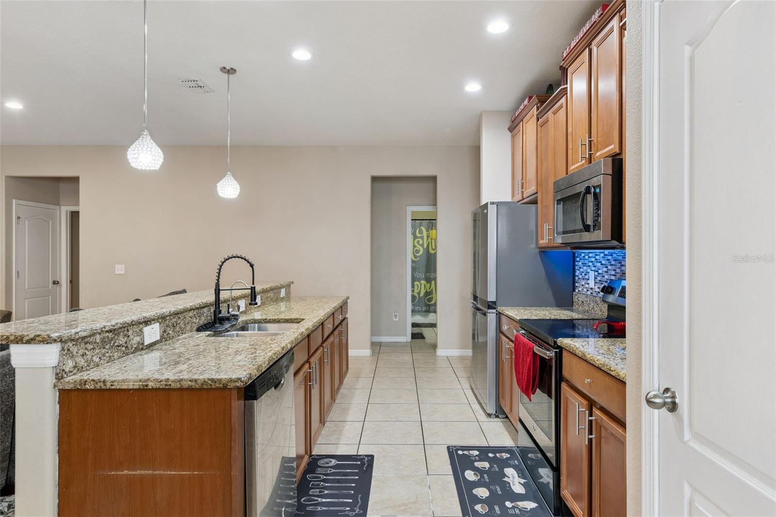 Image 14 of 41 For 1916 Ruckman Place