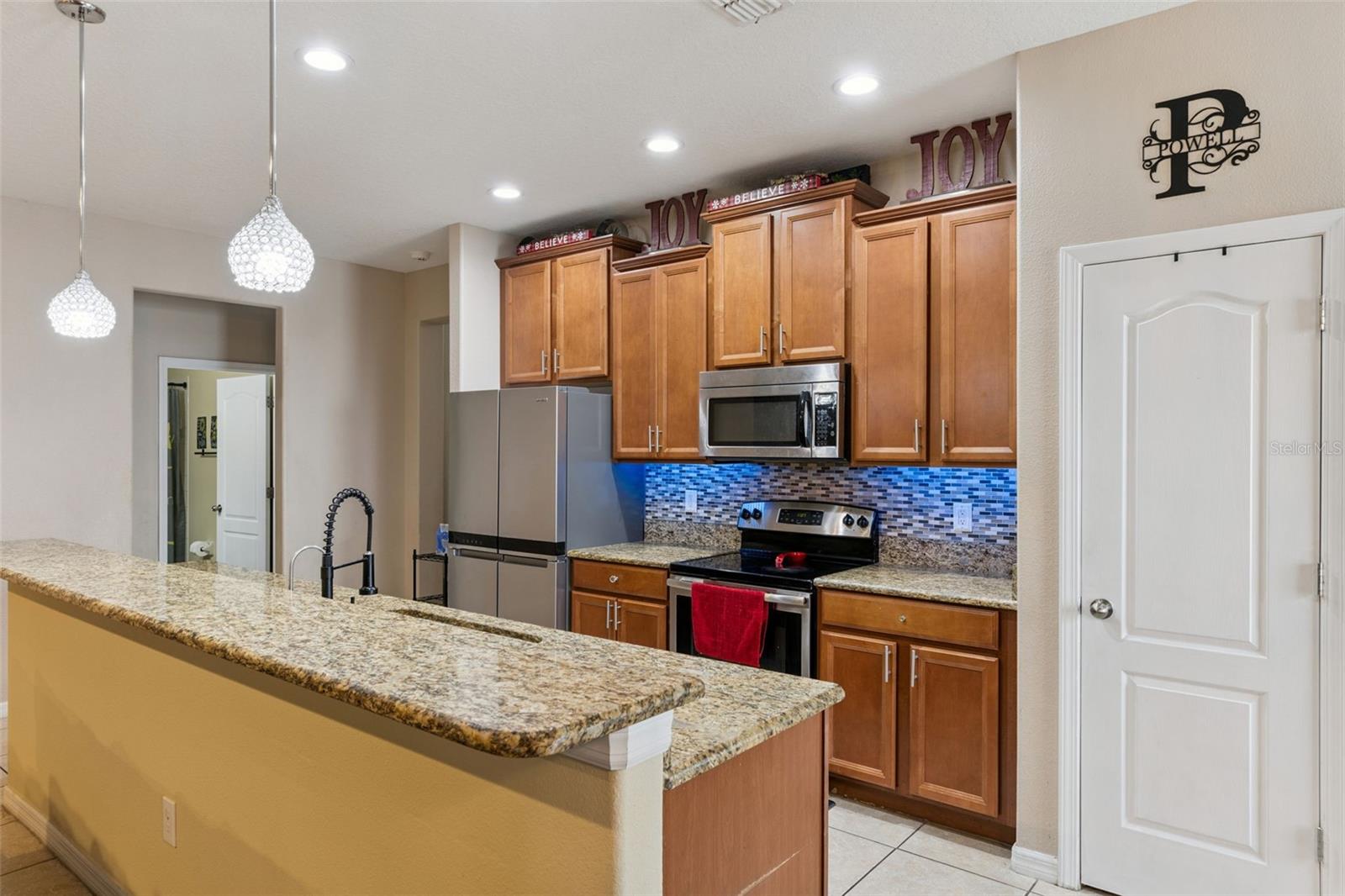 Image 16 of 41 For 1916 Ruckman Place