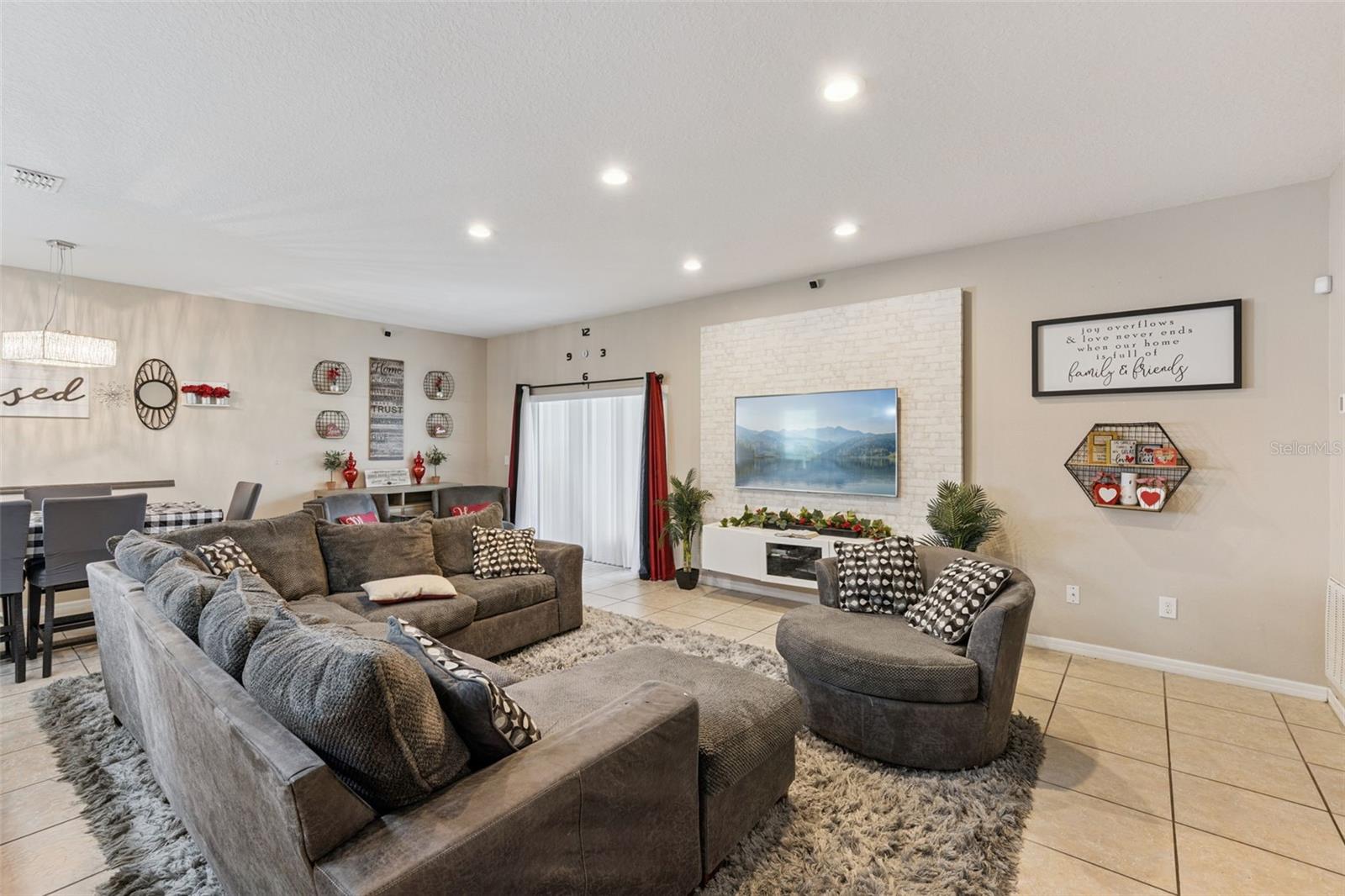 Image 9 of 41 For 1916 Ruckman Place