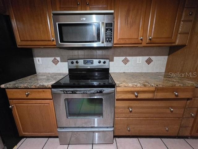 Image 3 of 9 For 1434 Lake Drive