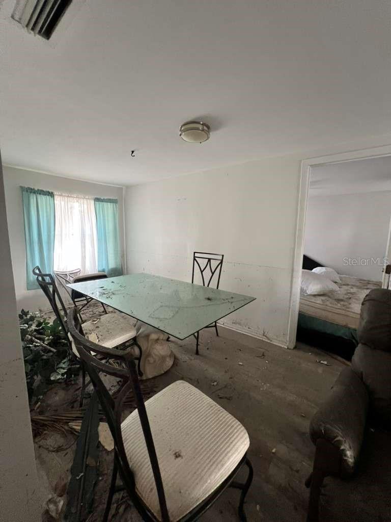 Image 24 of 42 For 749 Siesta Drive