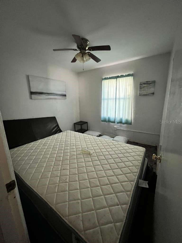 Image 31 of 42 For 749 Siesta Drive