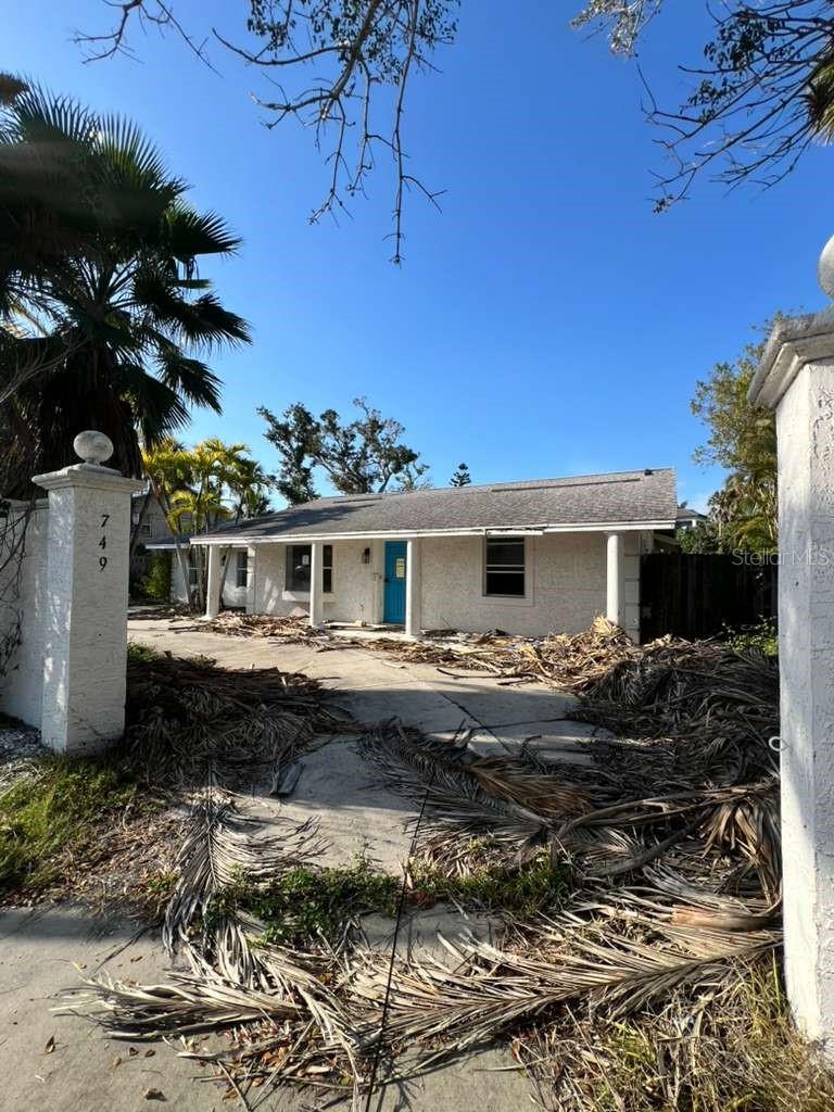 Image 39 of 42 For 749 Siesta Drive